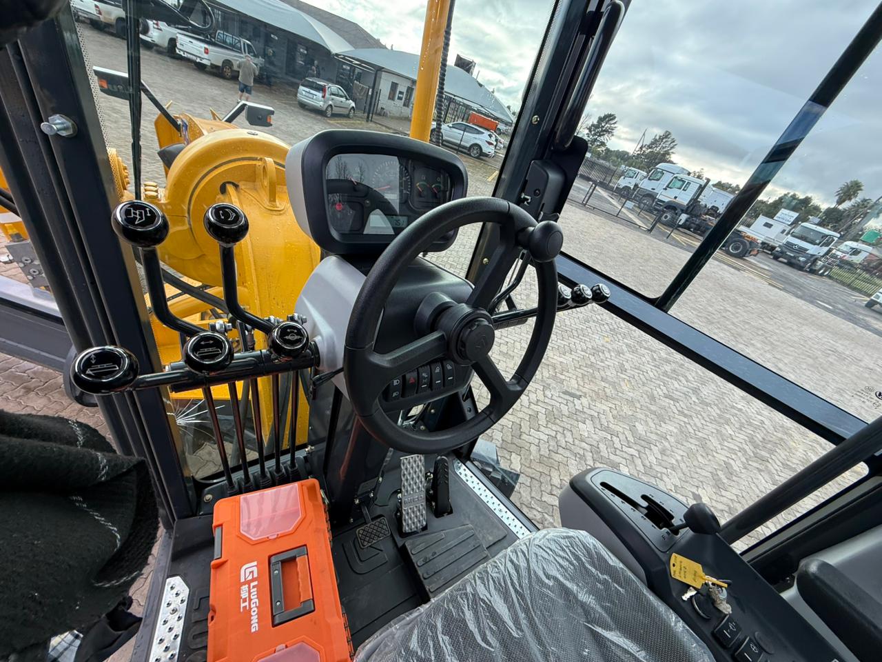 2026 PR PURE PLANT 4215D GRADER (A1341)