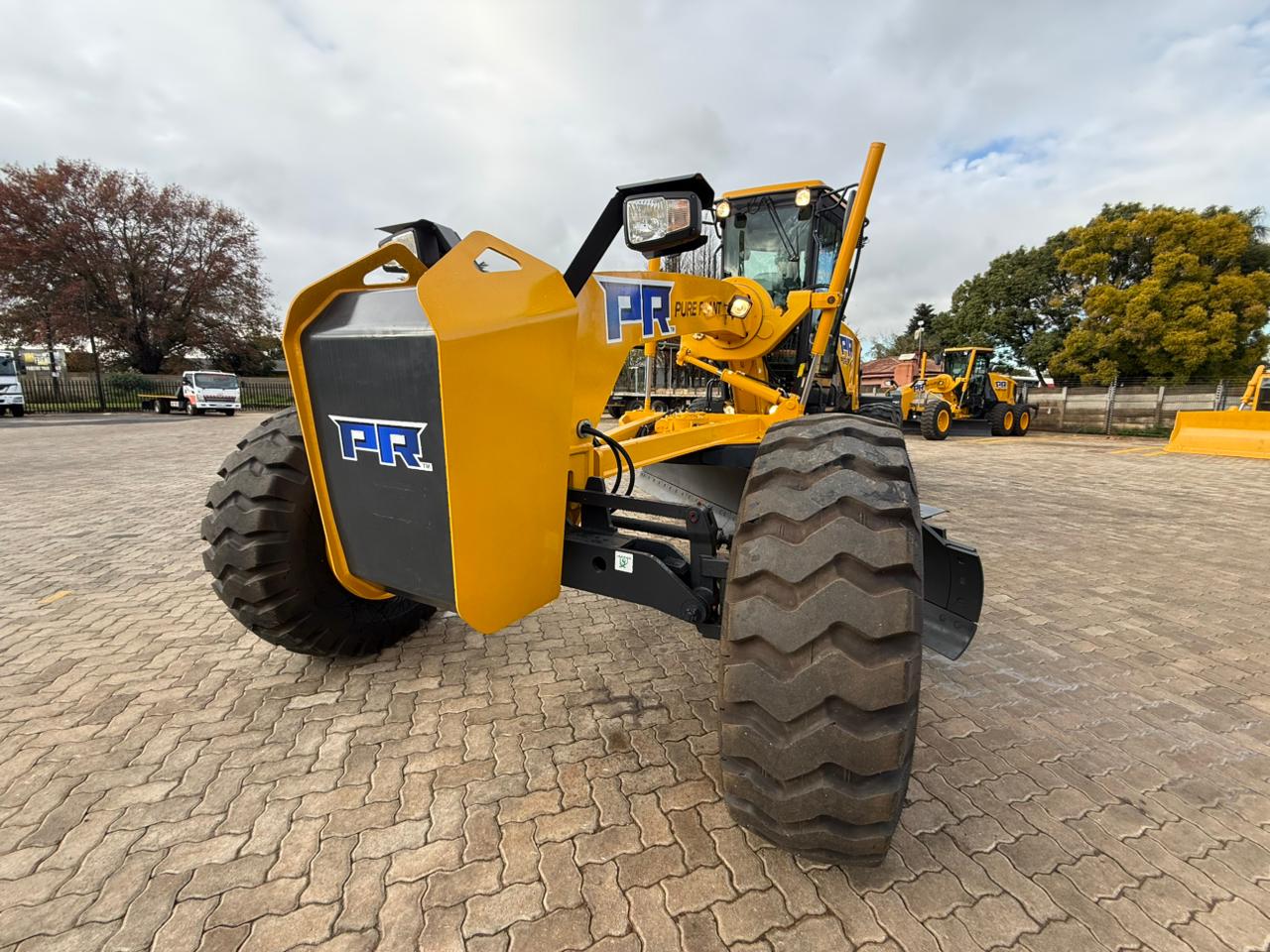2026 PR PURE PLANT 4215D GRADER (A1341)
