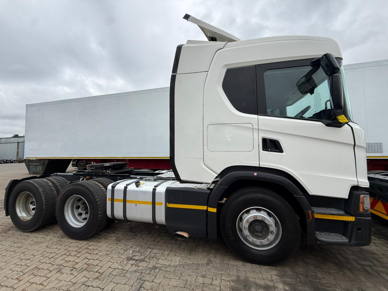 2023 SCANIA G460 TRUCK TRACTOR (SN5833)