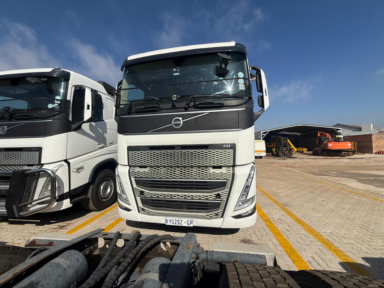 2022 VOLVO FH440 TRUCK TRACTOR (L91)