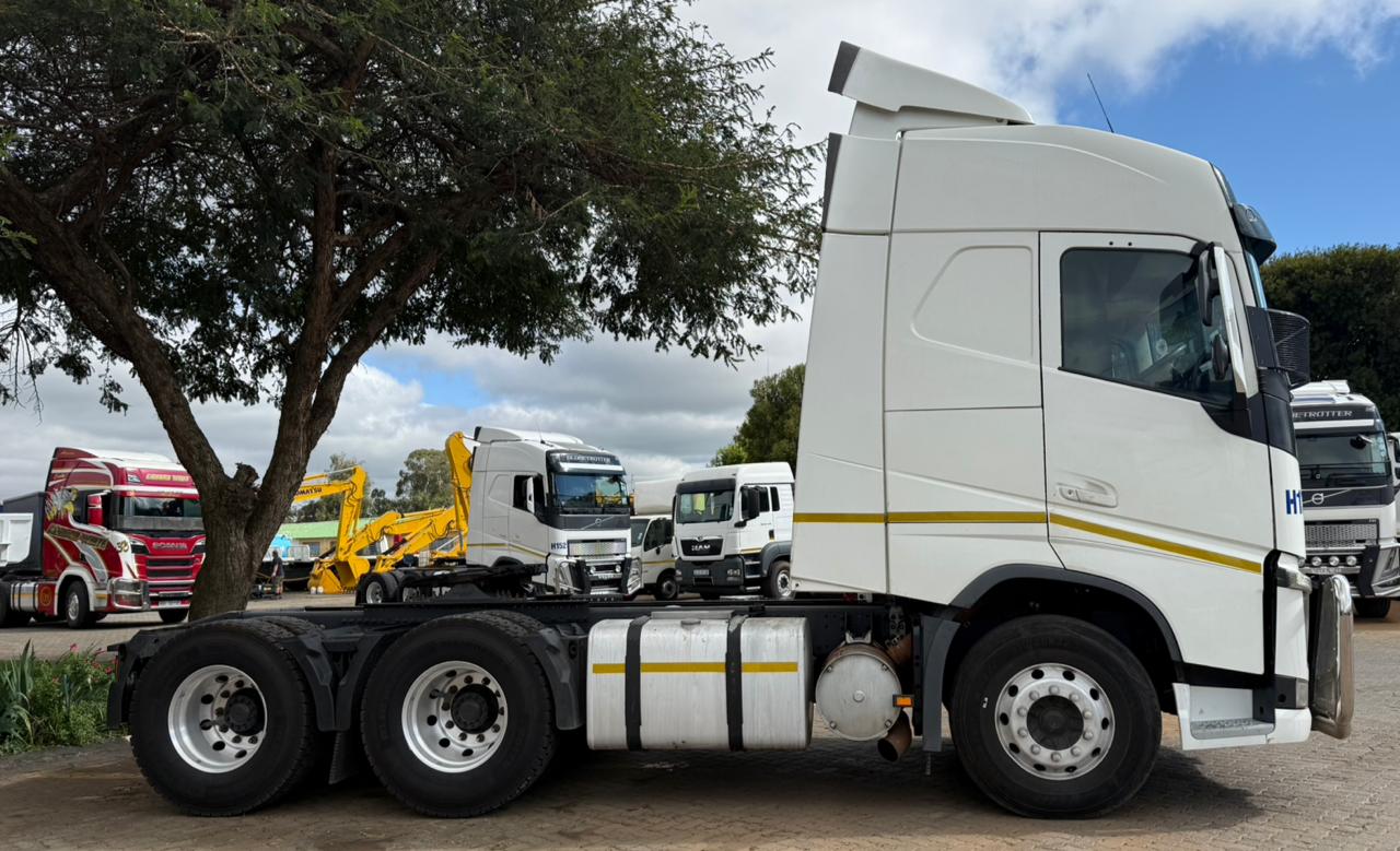 2018 VOLVO FH480 GLOBETROTTER TRUCK TRACTOR (SN4728)