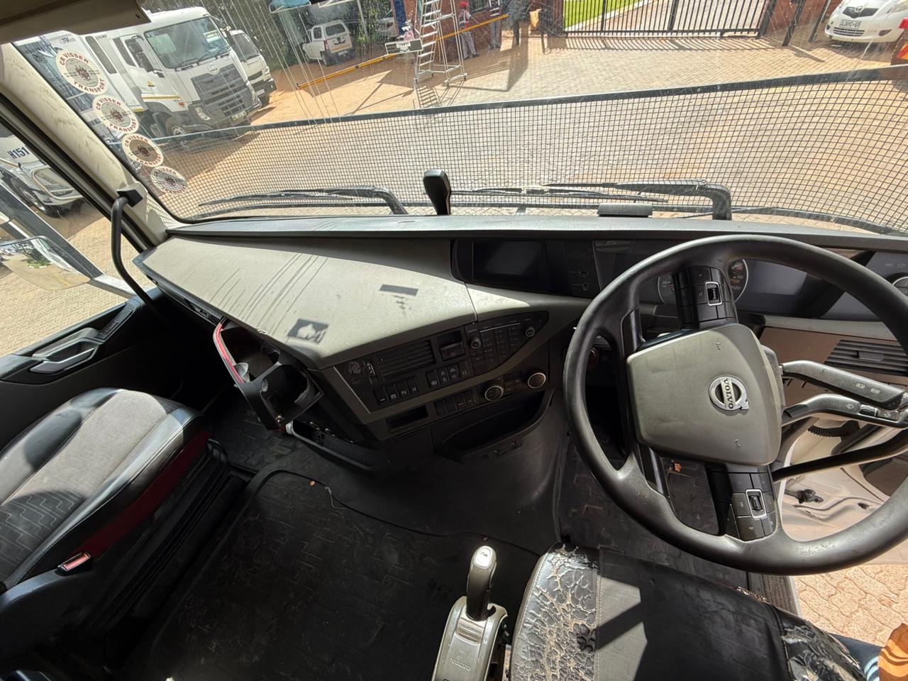 2018 VOLVO FH480 GLOBETROTTER TRUCK TRACTOR (SN4728)