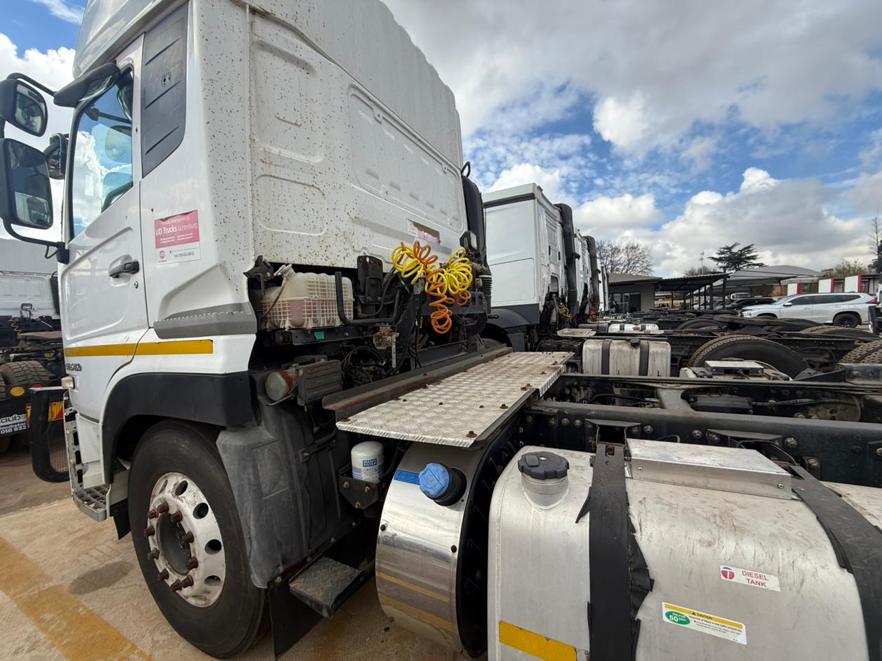 2021 UD QUON GW 26-460 TRUCK TRACTOR (IS731)