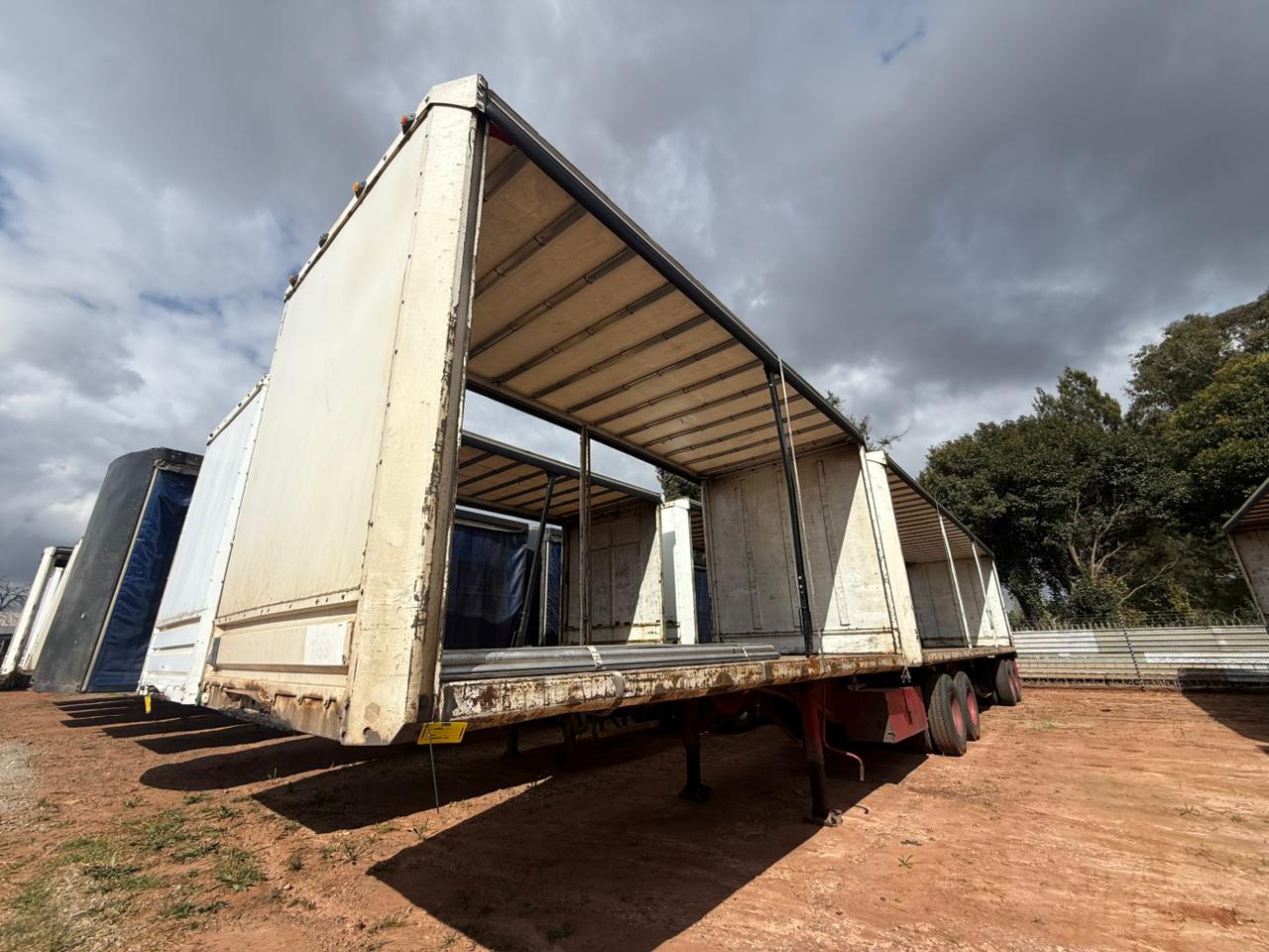 2014 HENRED FRUEHAUF SUPER LINK TAUTLINER TRAILER (SN5846)