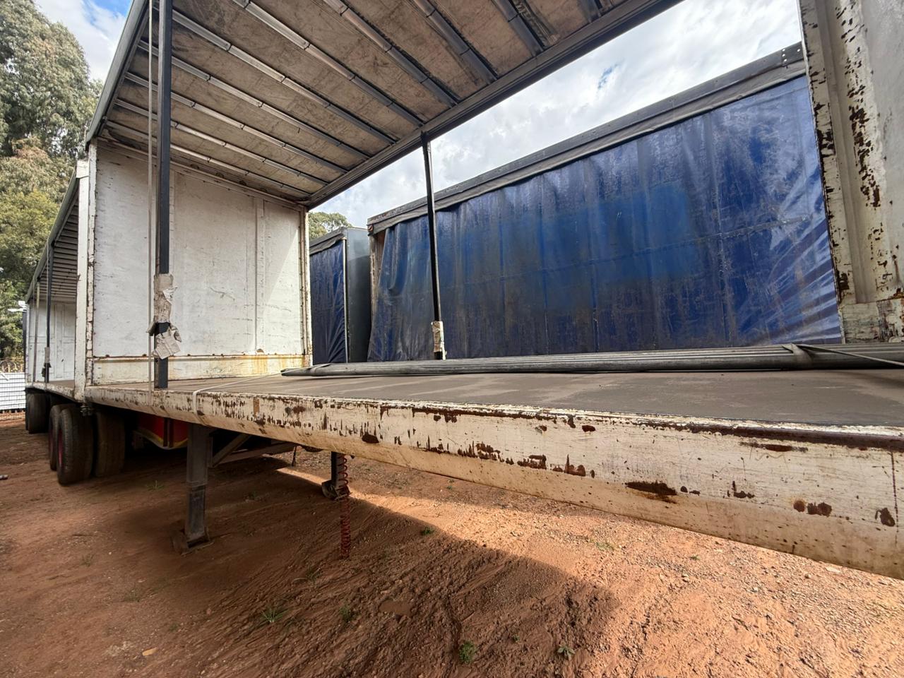 2013 SA TRUCK BODIES SUPER LINK TAUTLINER (SN5755)