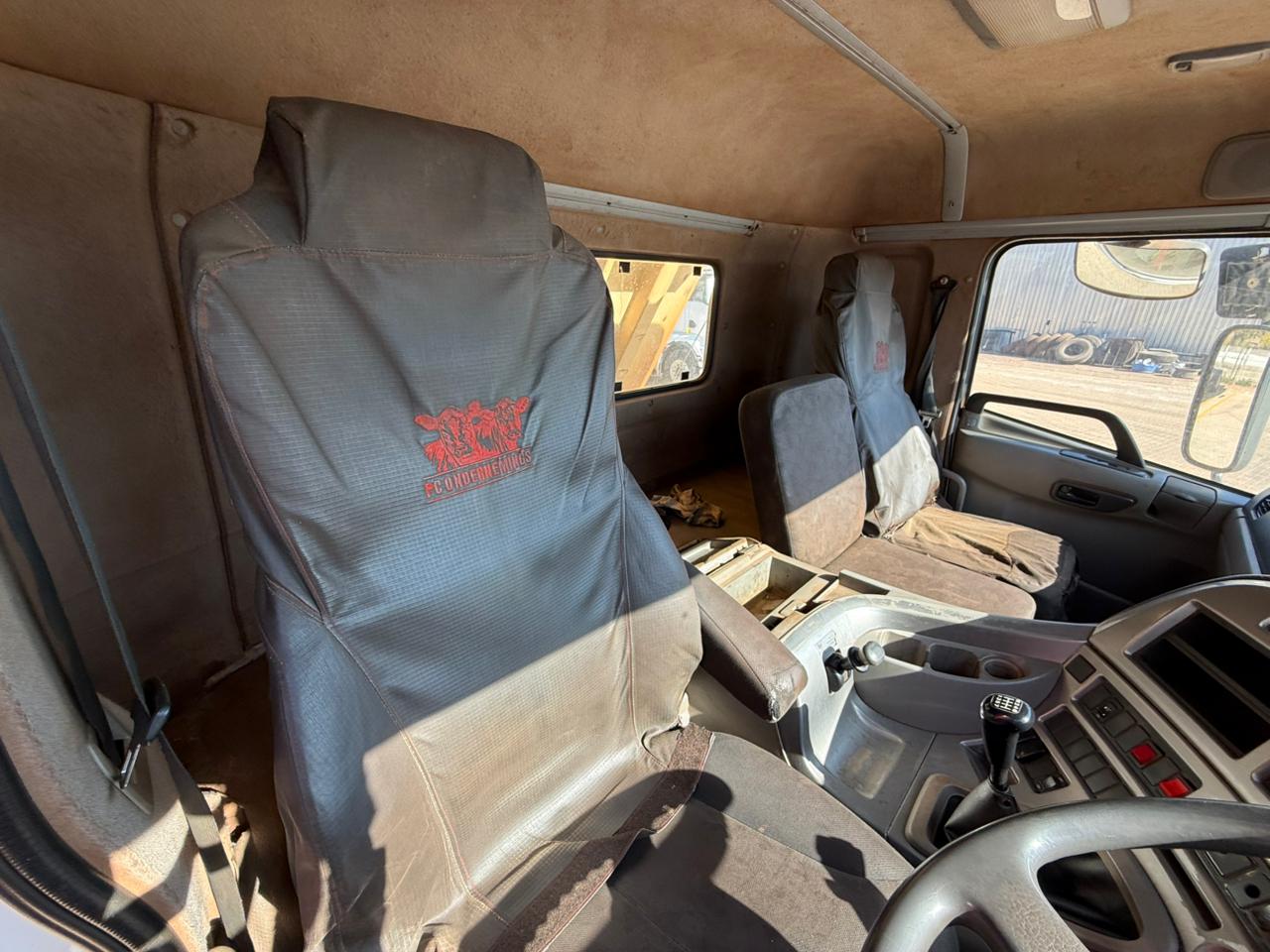 2018 UD QUON CW26-370 TIPPER TRUCK (IS995)