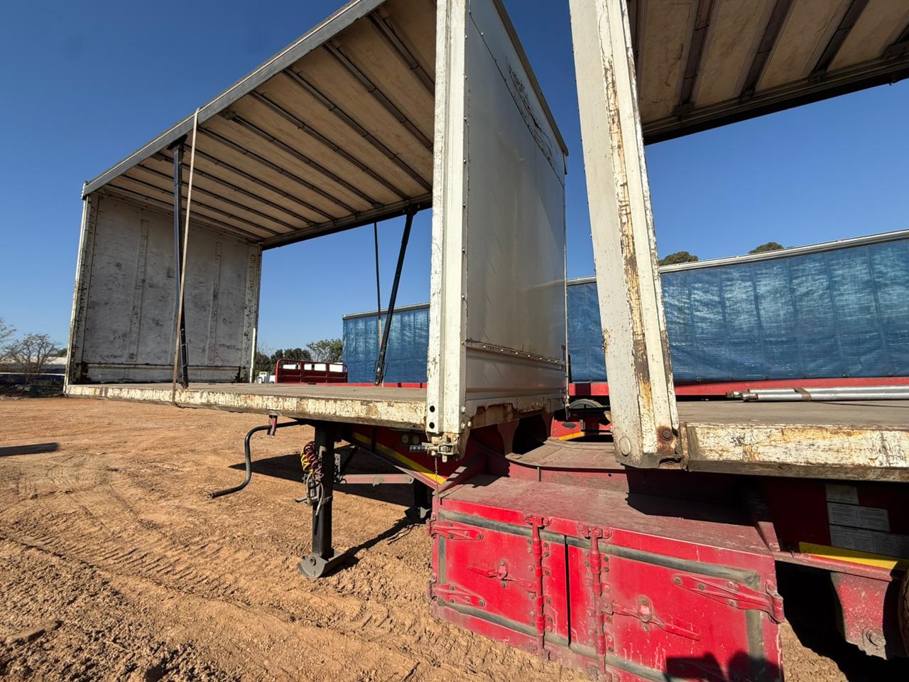 2015 HENRED FRUEHAUF SUPER LINK TAUTLINER TRAILER (SN5856)