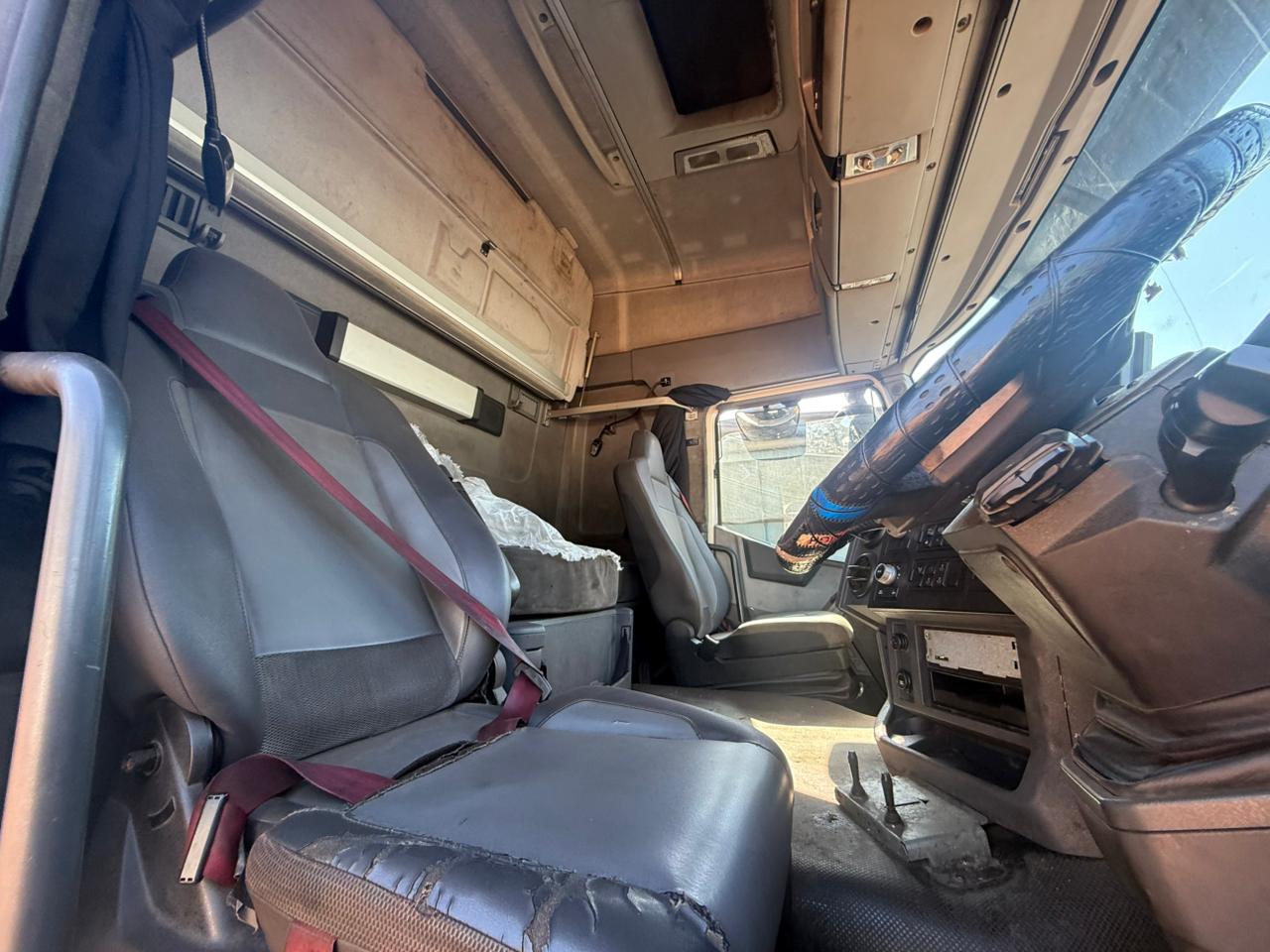 2015 RENAULT PREMIUM LANDER TRUCK TRACTOR (PCS628)