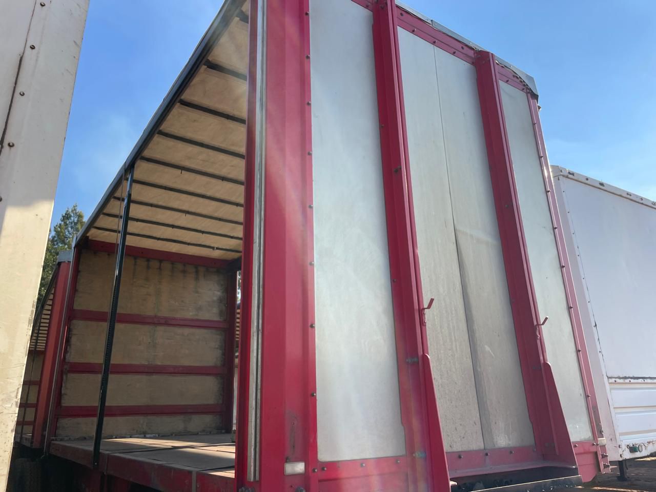 2015 GRW SUPER LINK TAUTLINER TRAILER (SN5858)
