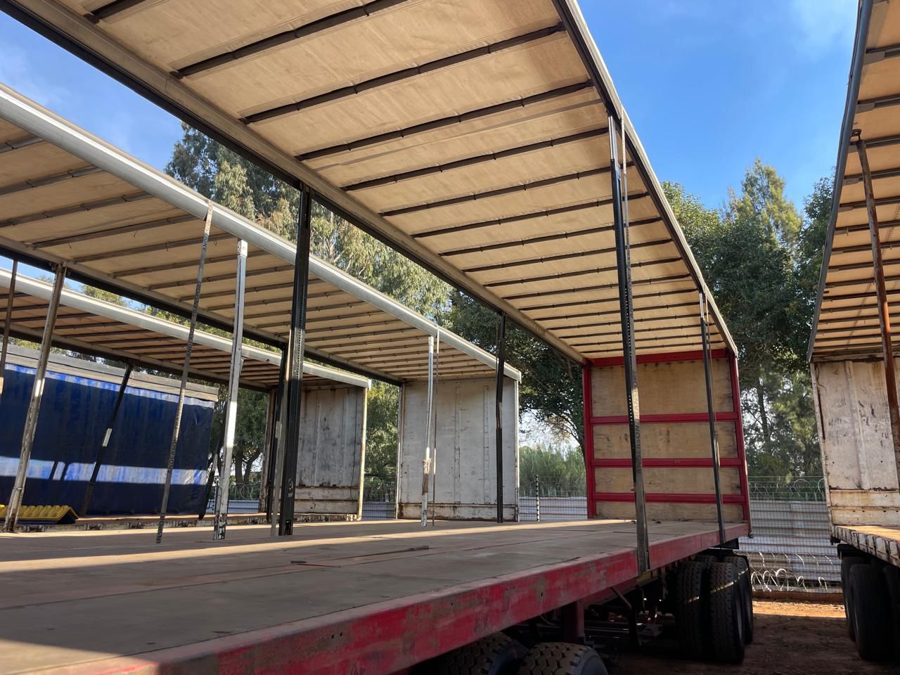 2015 GRW SUPER LINK TAUTLINER TRAILER (SN5858)