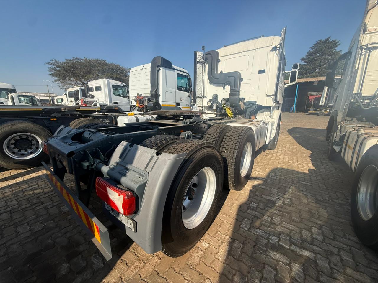 2015 SCANIA R460 TRUCK TRACTOR (SN5017)