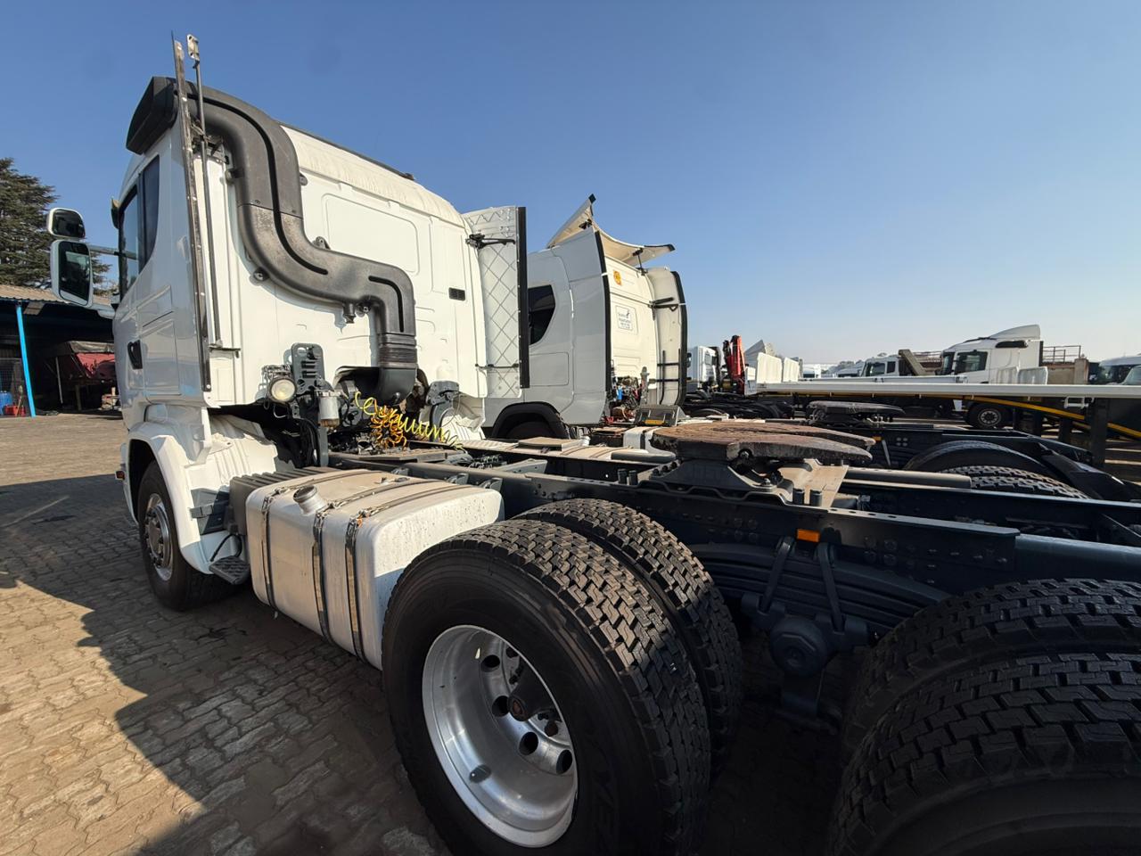 2015 SCANIA R460 TRUCK TRACTOR (SN5017)