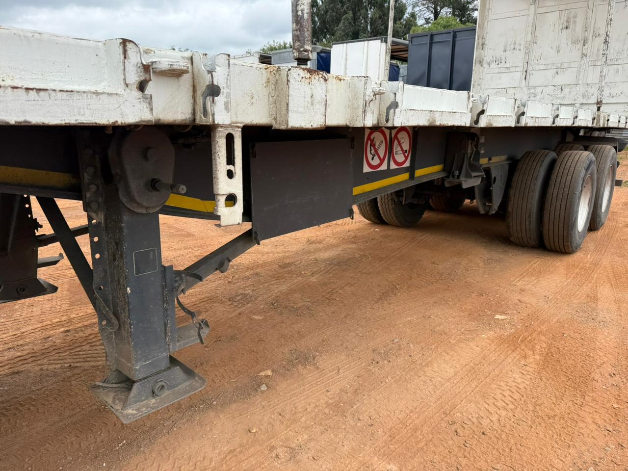 2012 SA TRUCK BODIES SUPER LINK TAUTLINER (SN5860)