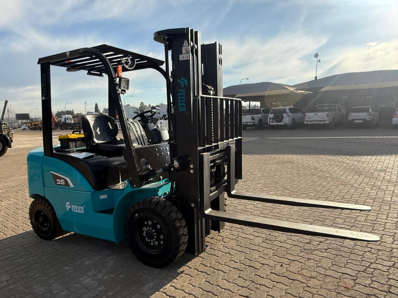 2026 FEELER FORKLIFT DIESEL FD25 (F0010)