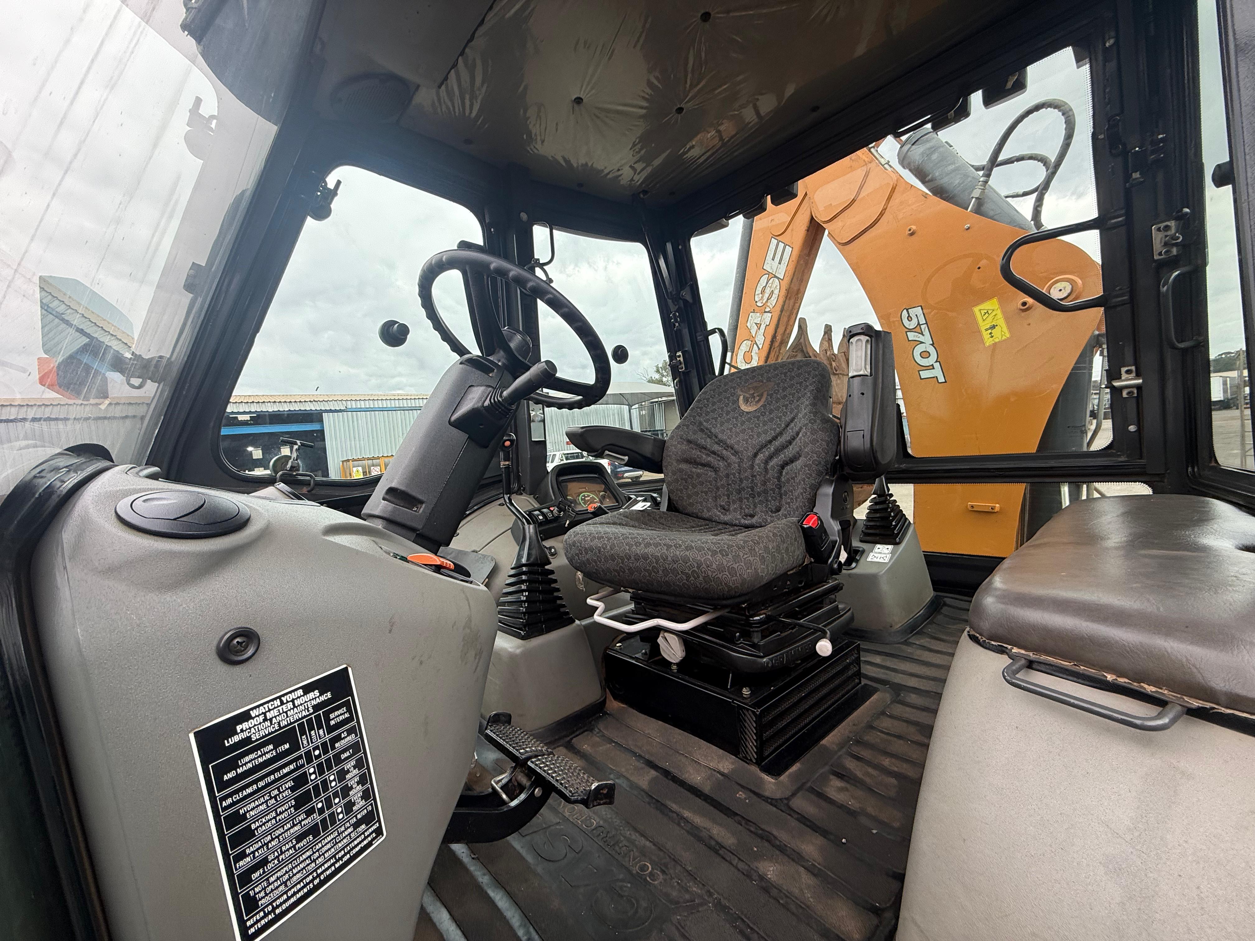 2021 CASE 570T BACKACTOR TLB (A1378)