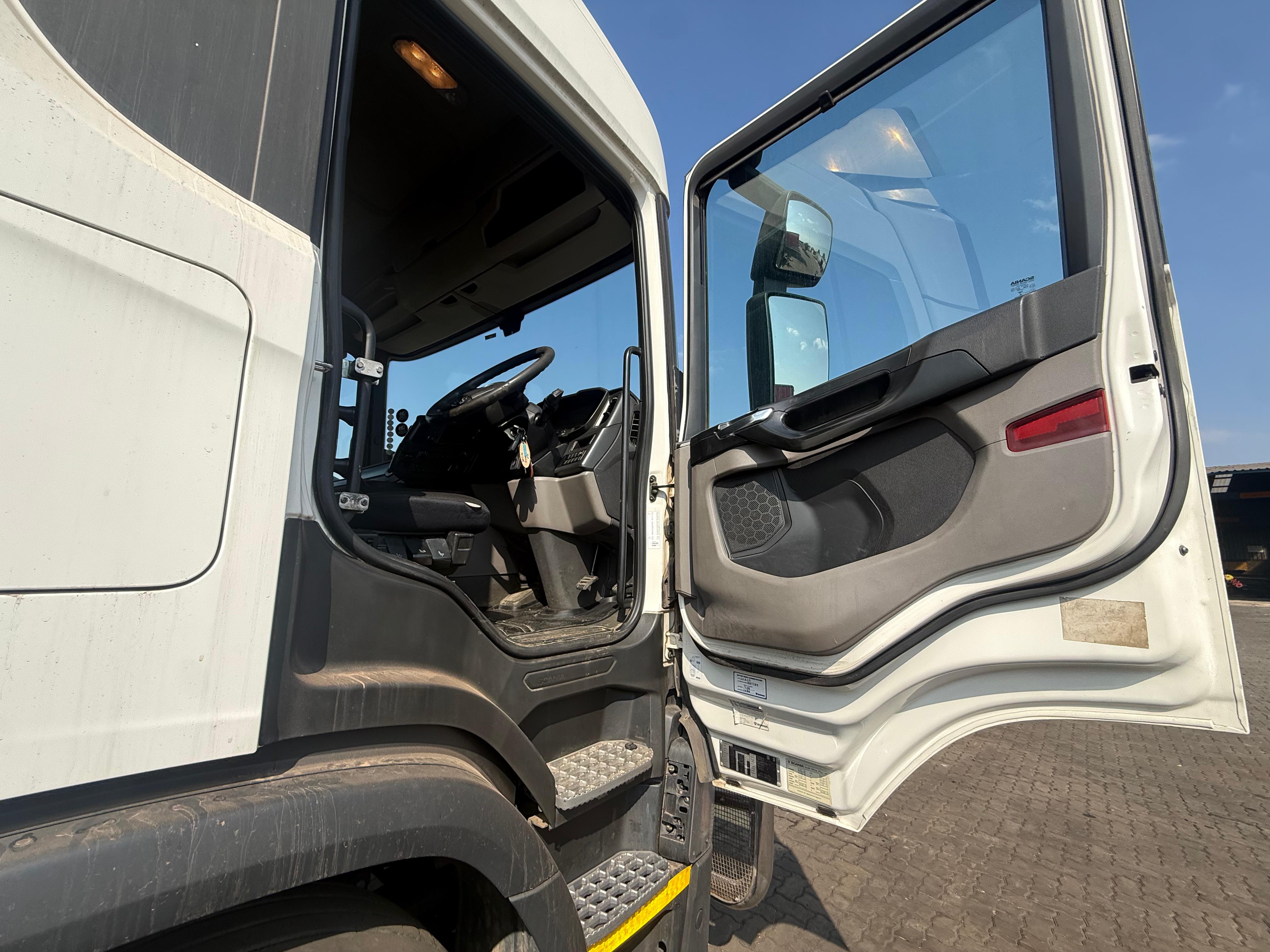 2021 SCANIA G460 TRUCK TRACTOR (SN5370)