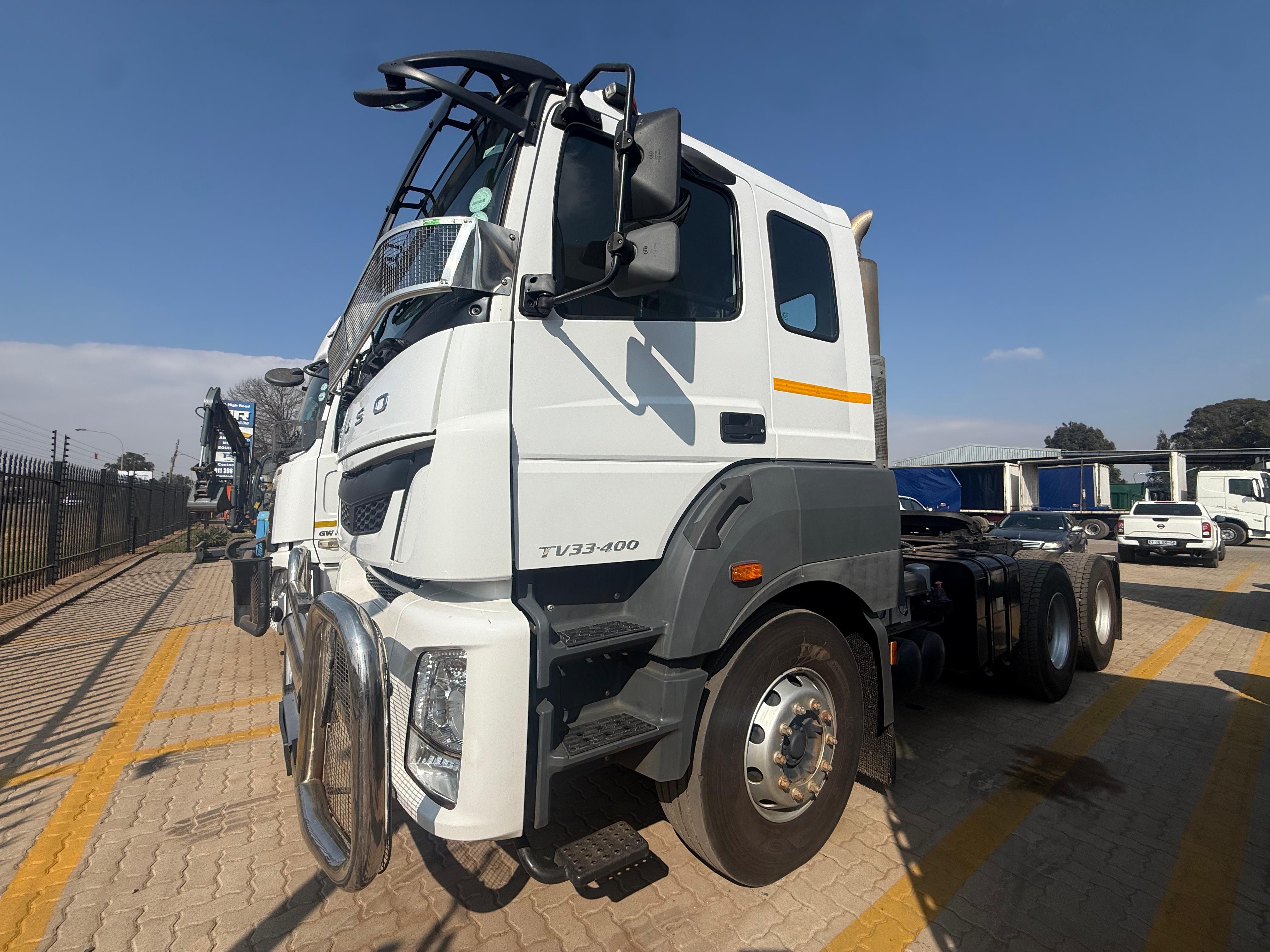 2023 FUSO TV 33-400 TRUCK TRACTOR (CS2206)
