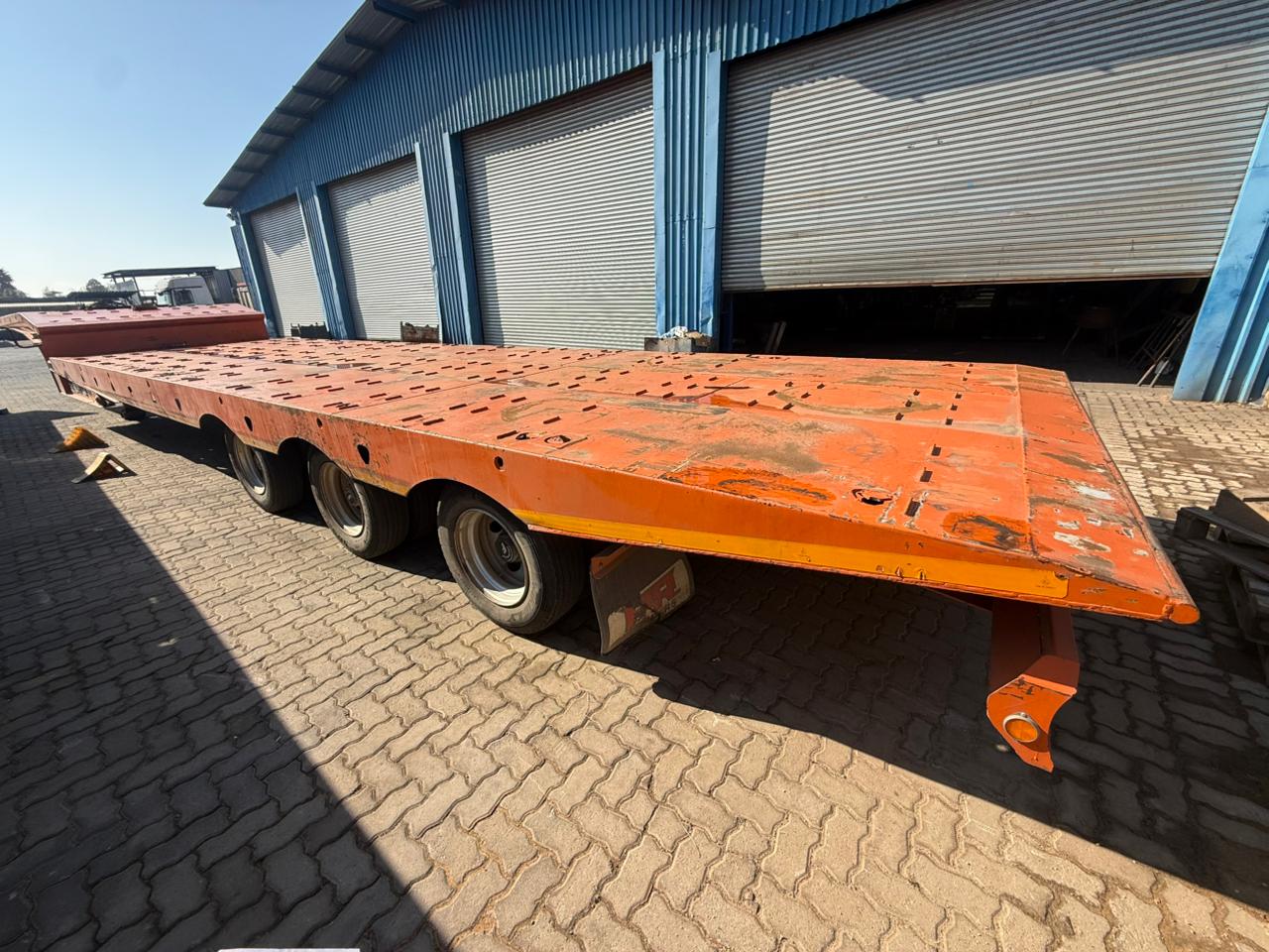 2025 PR TRAILERS TRI AXLE ROLLBACK WITH WINCH TRAILER (SN5868)