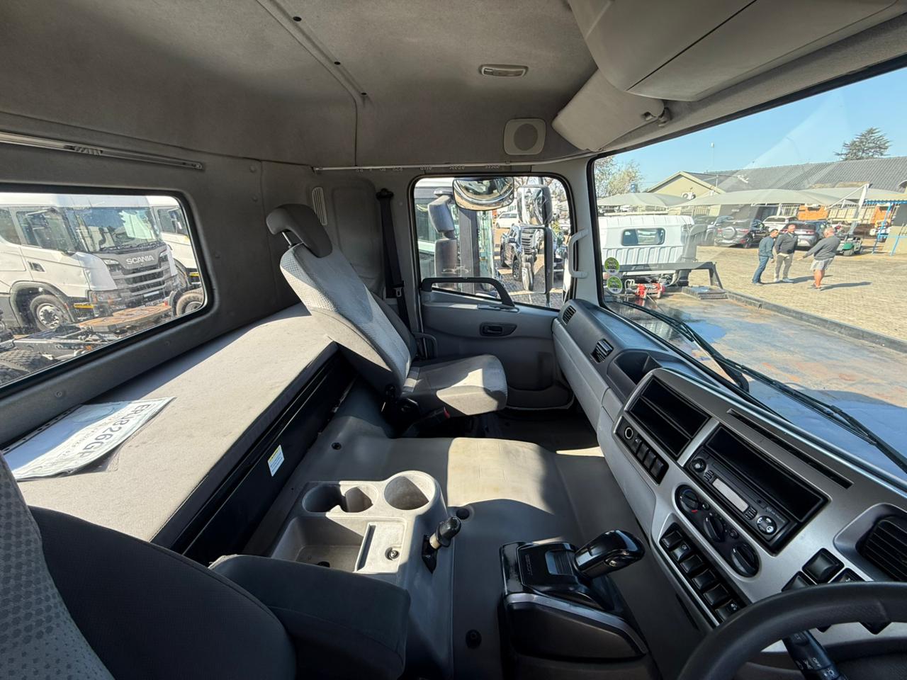 2020 UD QUESTER 440 TRUCK TRACTOR (CB132)
