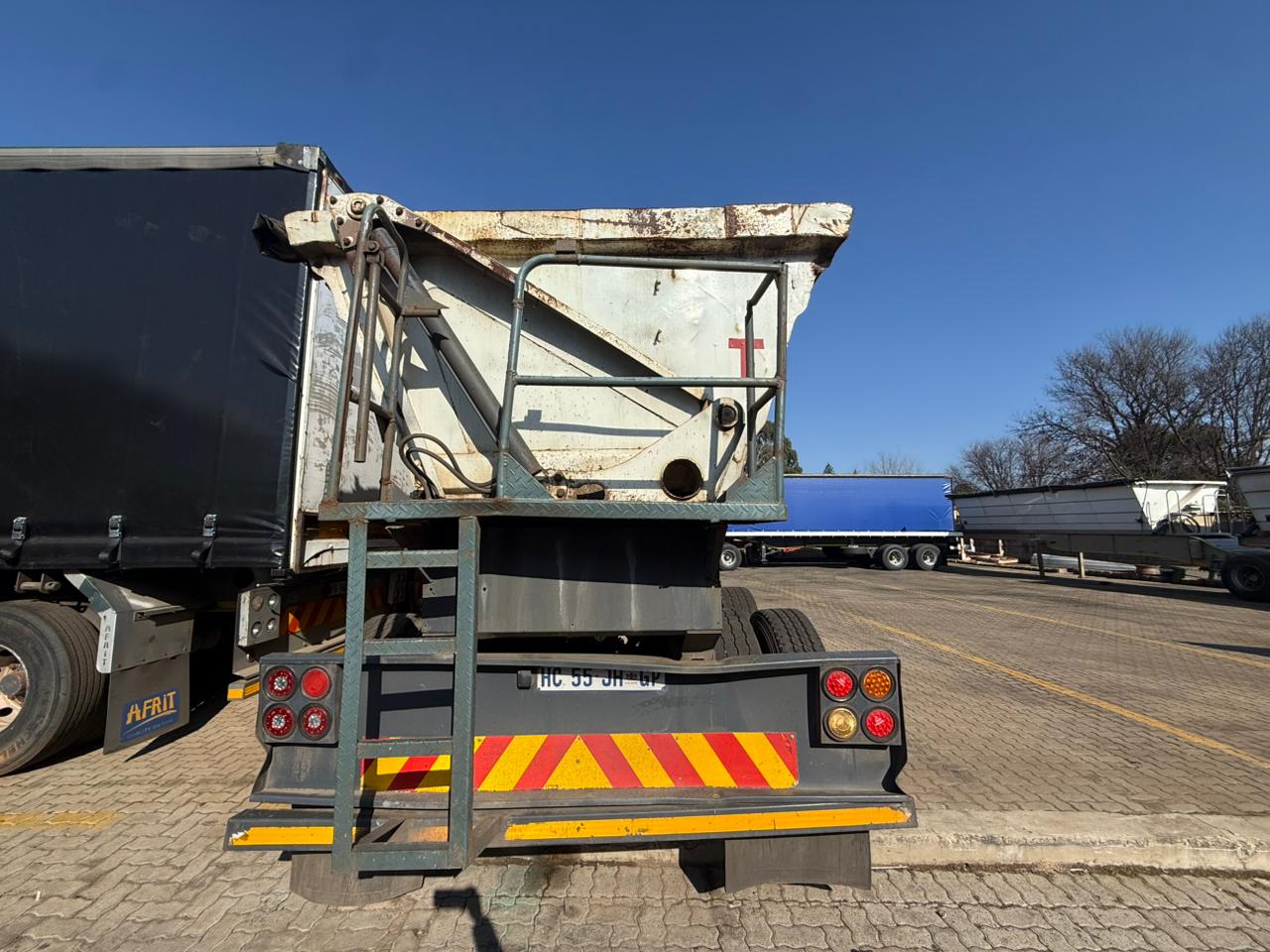 2014 AFRIT LINK SIDE TIPPER TRAILER (CB77)
