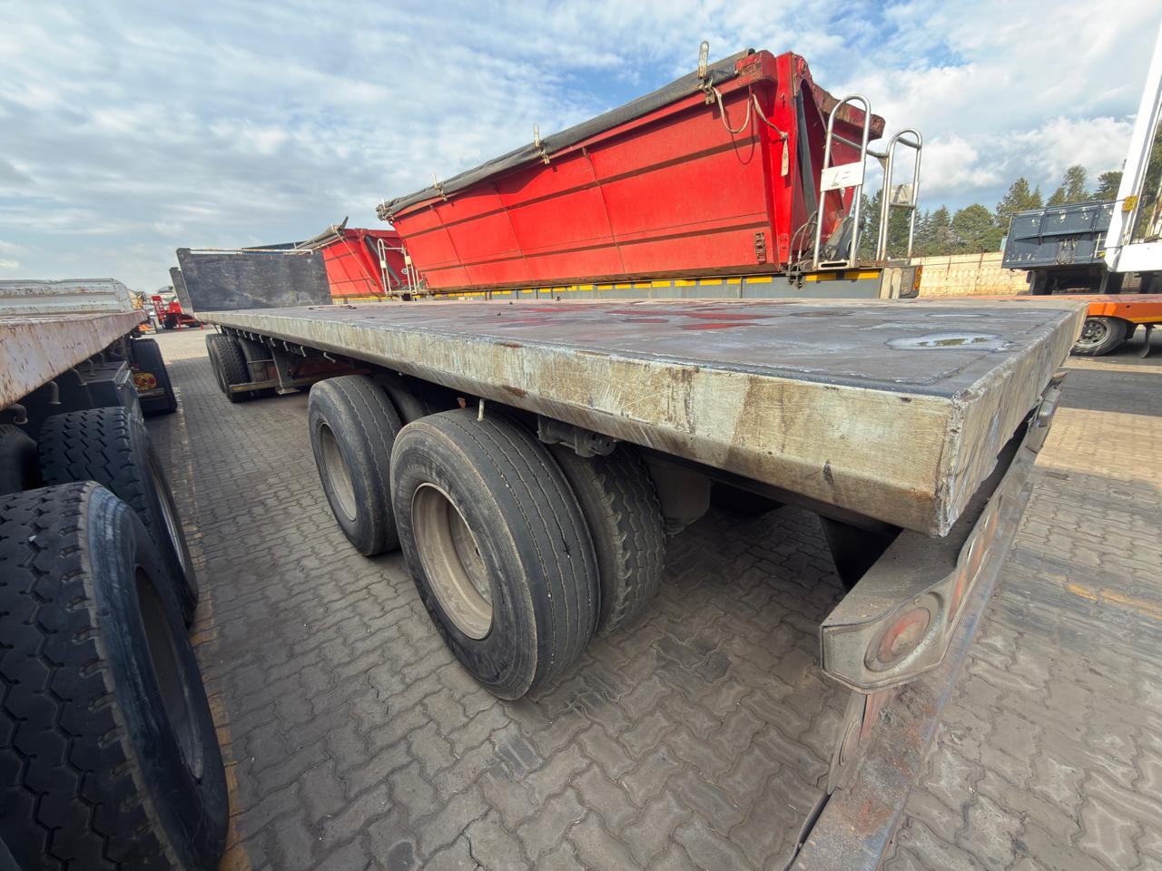 2004 SA TRUCK BODIES SUPER LINK FLAT DECK TRAILER (CS265)