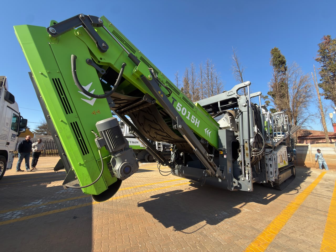 NEW TEMPUS MOBILE RT5015H SCALPING SCREEN 5X16 HYBRID DIESEL/ELECTRIC (PCS630)