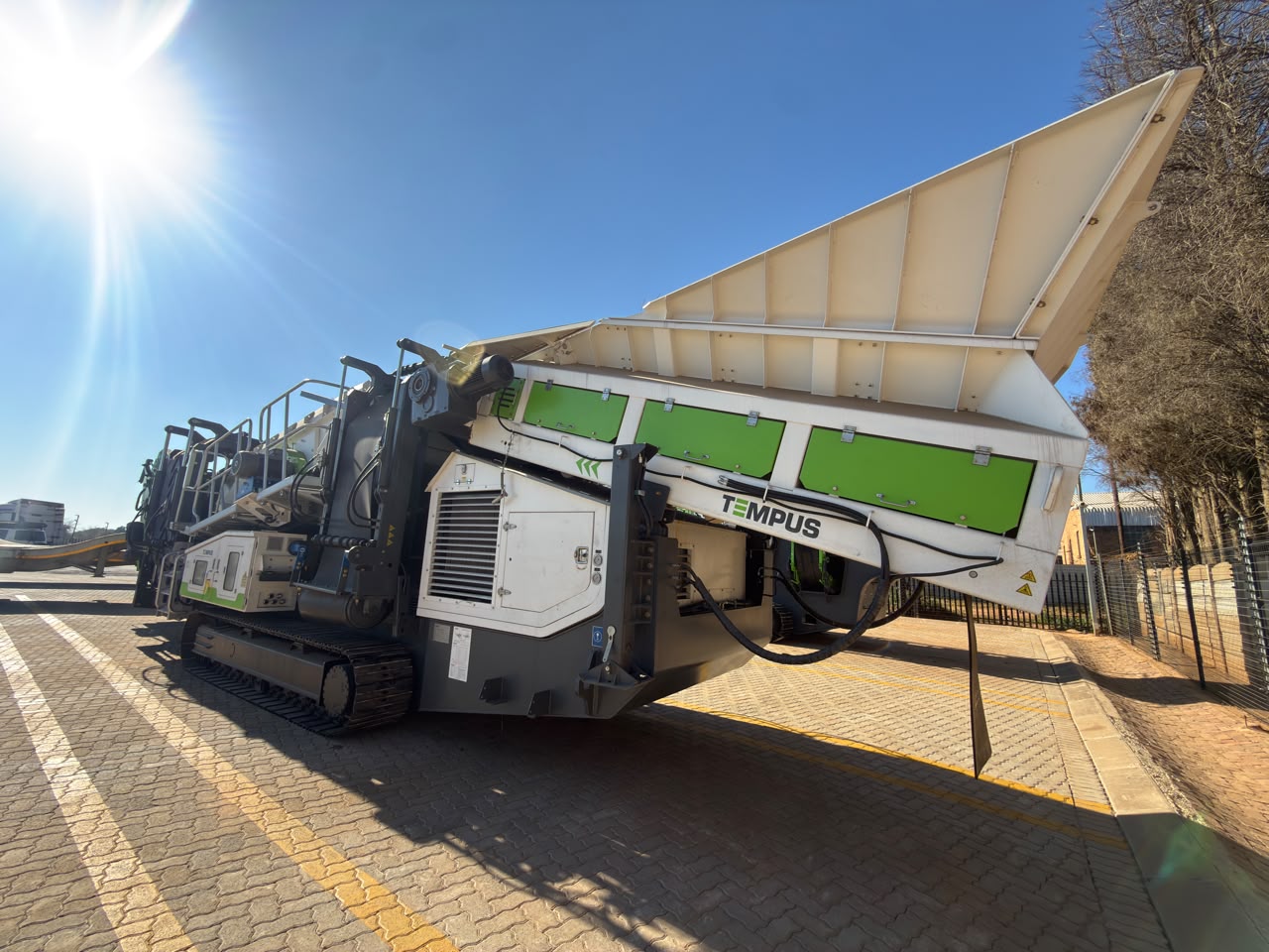 NEW TEMPUS MOBILE RT5015H SCALPING SCREEN 5X16 HYBRID DIESEL/ELECTRIC (PCS630)
