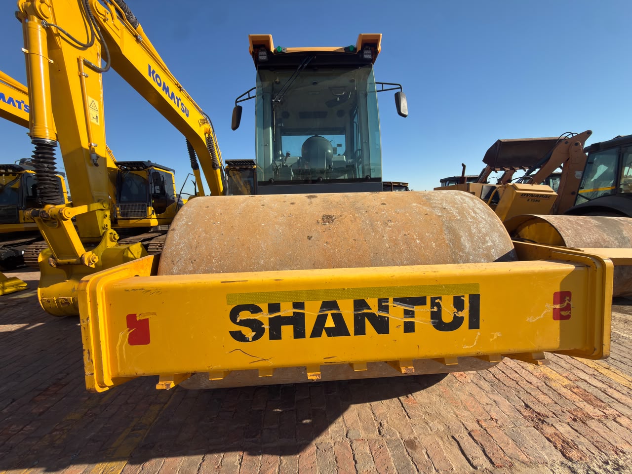 2024 SHANTUI SR12B6 SMOOTH DRUM ROLLER PCS634