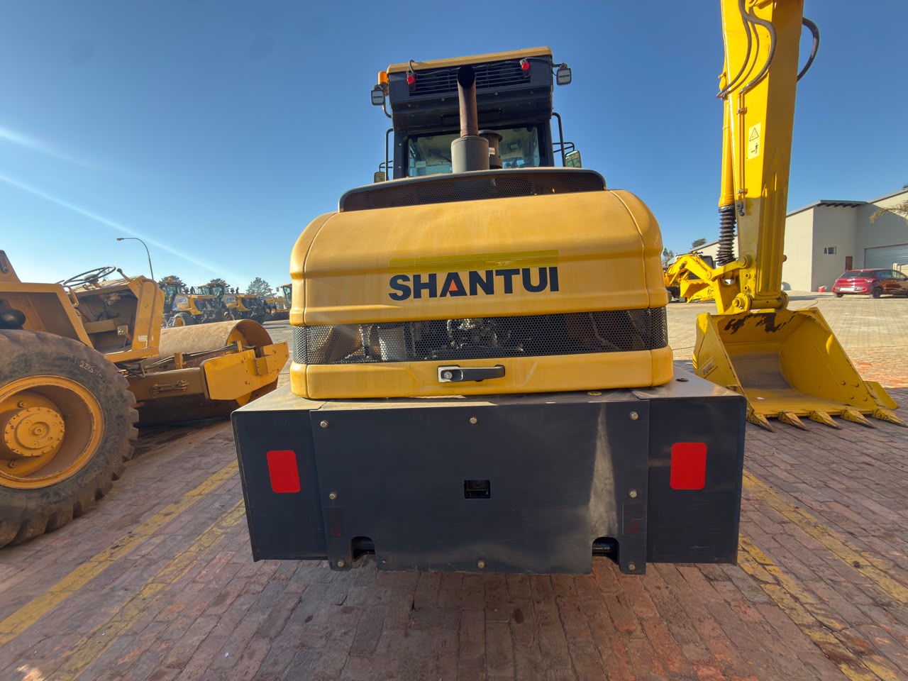 2024 SHANTUI SR12B6 SMOOTH DRUM ROLLER PCS634