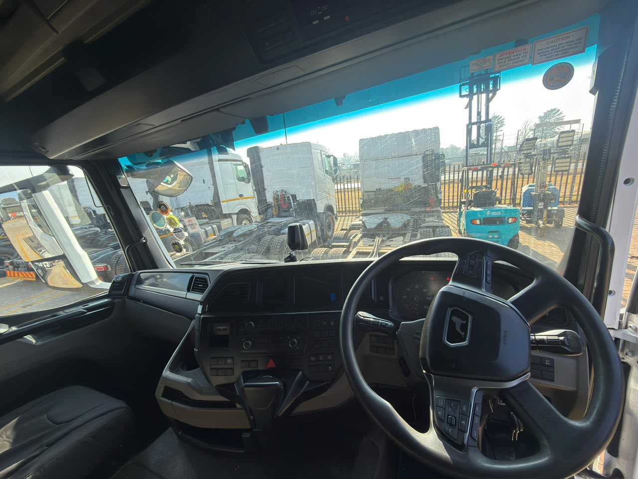 2022 MAN 27.480 TRUCK TRACTOR (IS1013)