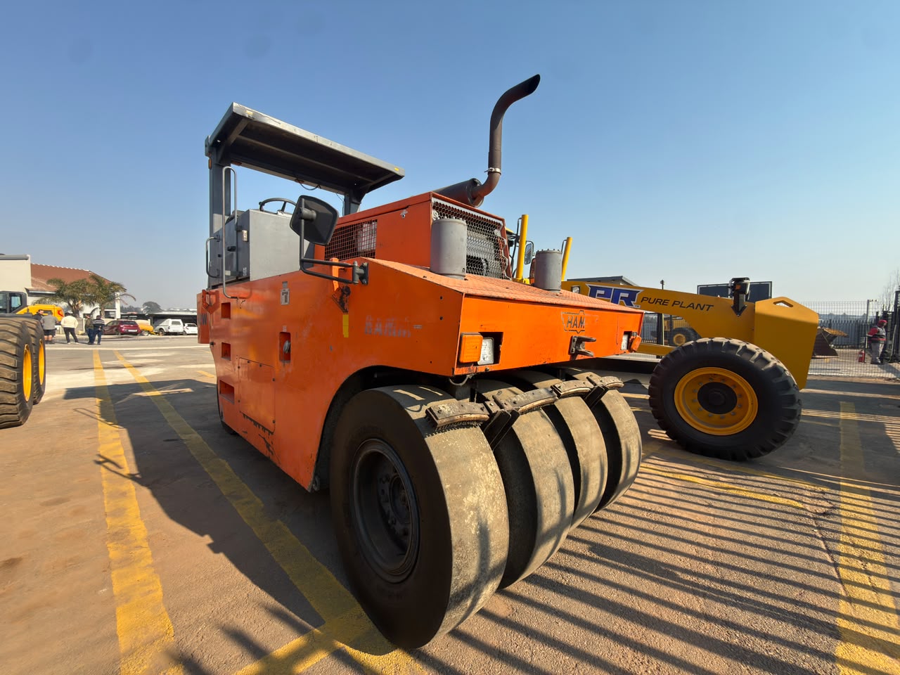 2010 HAMM PNEUMATIC GRW 18 ROLLER (PCS636)