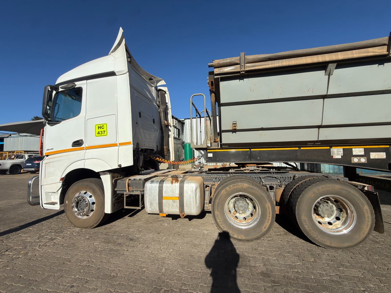 2025 MERCEDES ACTROS 2645 TRUCK TRACTOR (CS270)