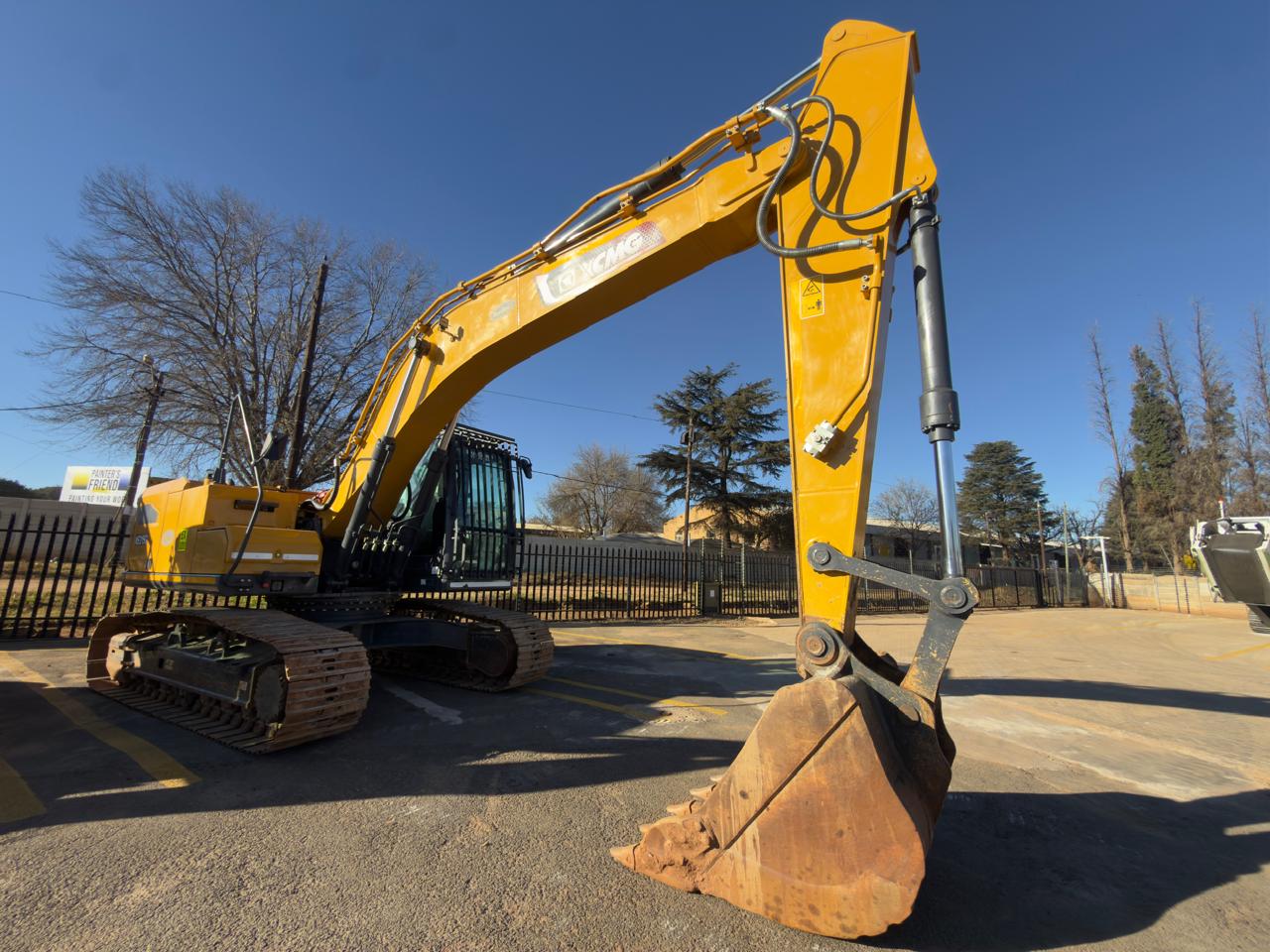 2025 XCMG XE215G EXCAVATOR (PCS638)