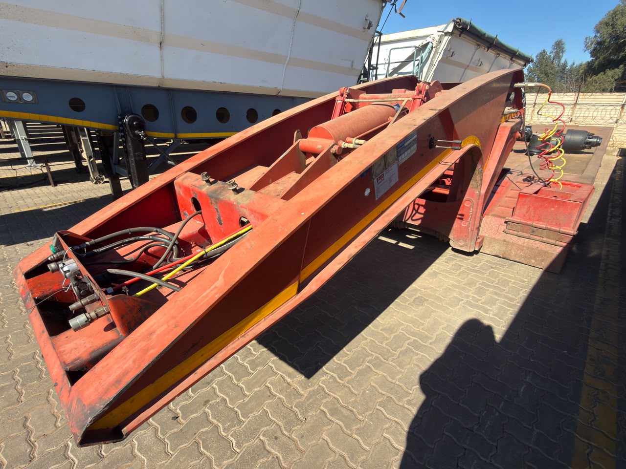 2025 PR TRAILERS TRIDEM STRAIGHT DECK DETACHABLE (SN5867)
