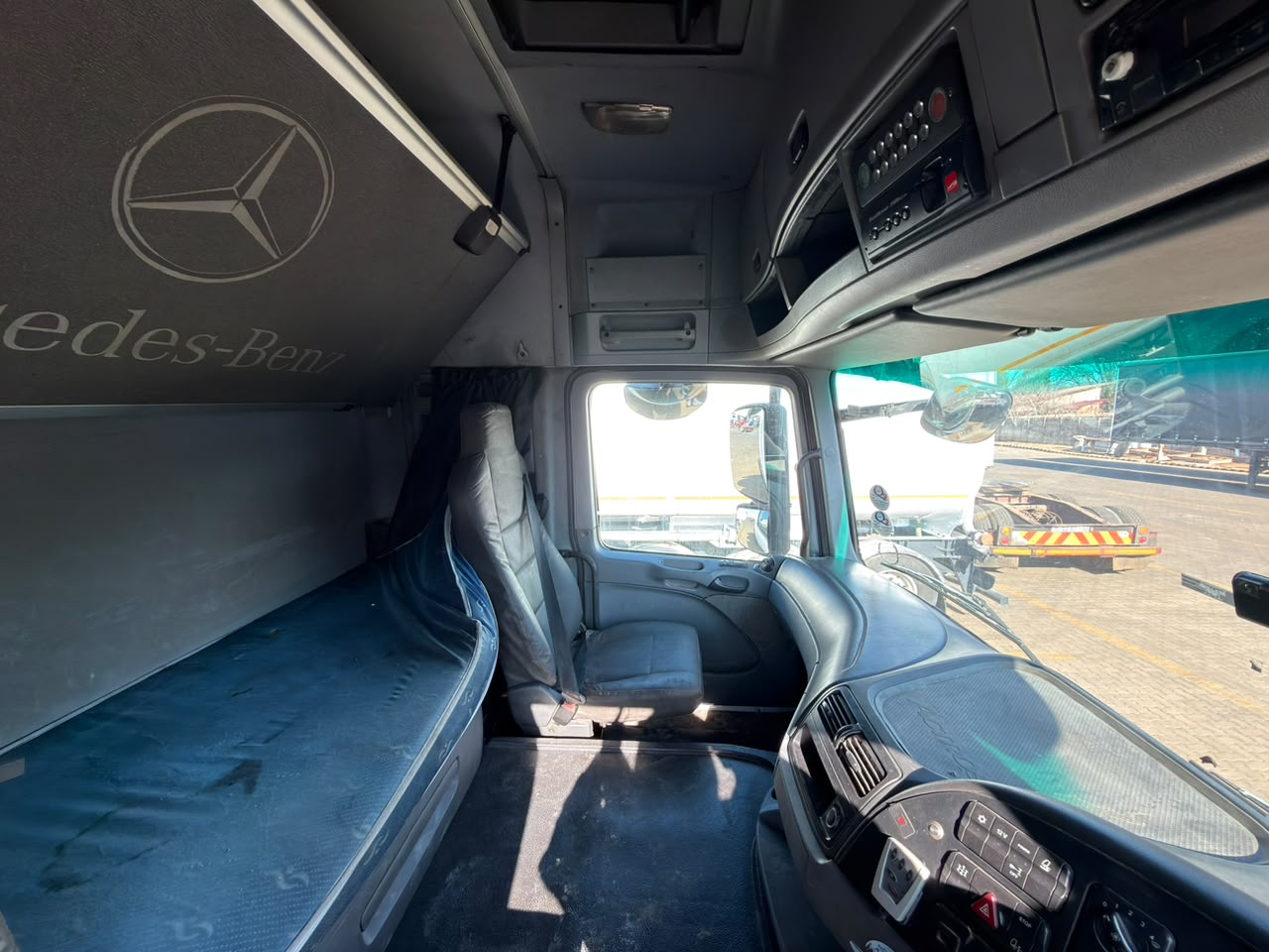 2013 MERCEDES BENZ ACTROS 2644 (CS272)