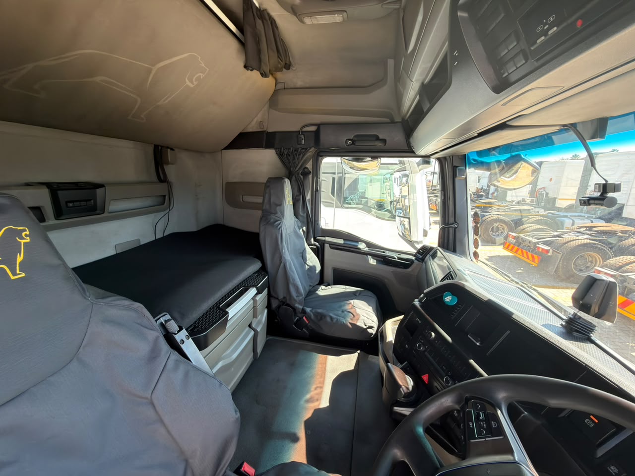 2023 MAN 27-480 TRUCK TRACTOR (IS1022)