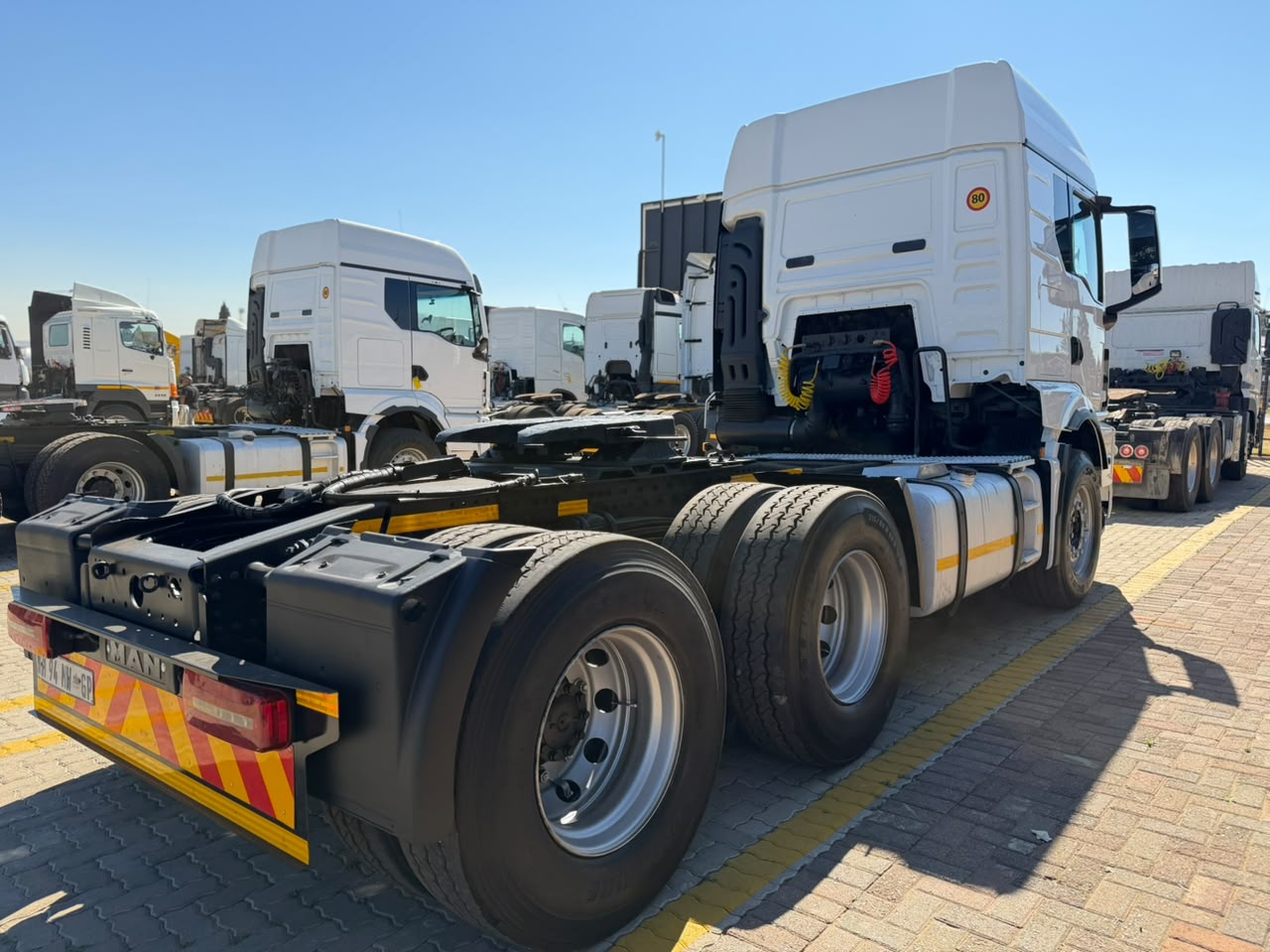 2022 MAN 27-480 TRUCK TRACTOR (IS1020)