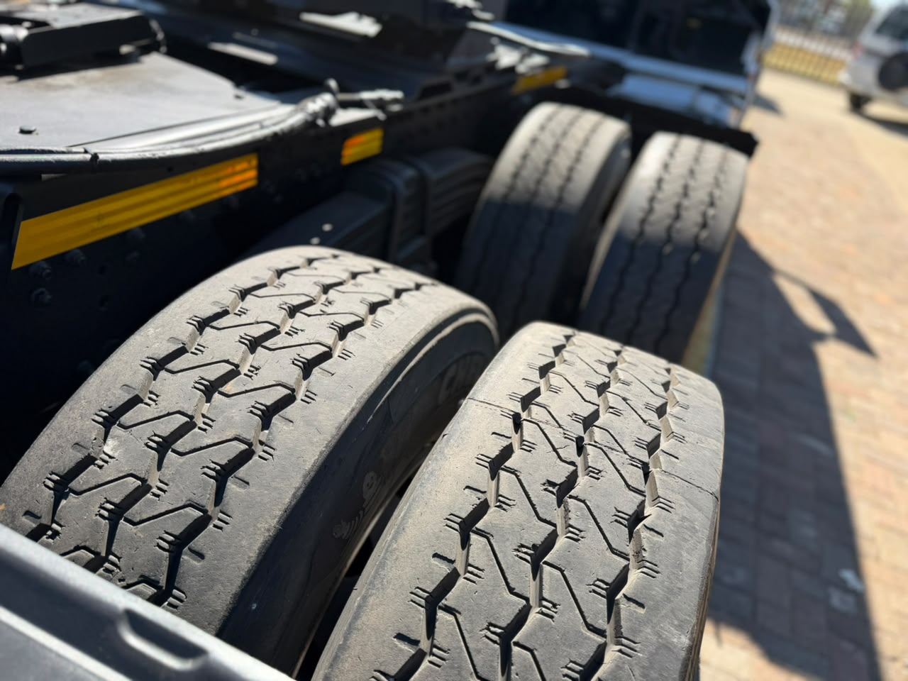 2022 MAN 27-480 TRUCK TRACTOR (IS1020)