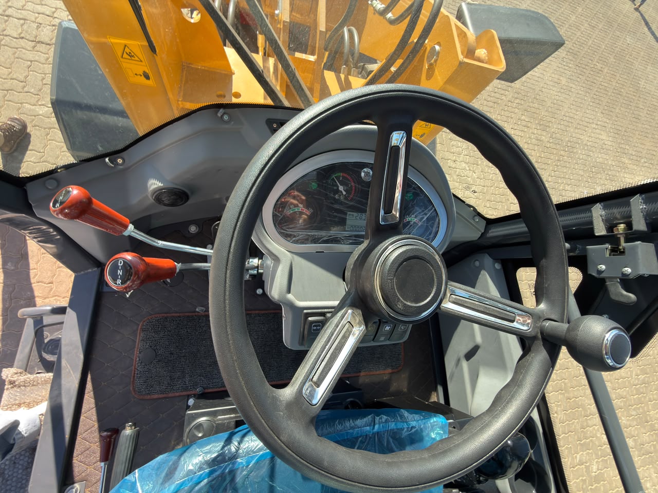 NEW FEELER VX920 WHEEL LOADER (VX920)