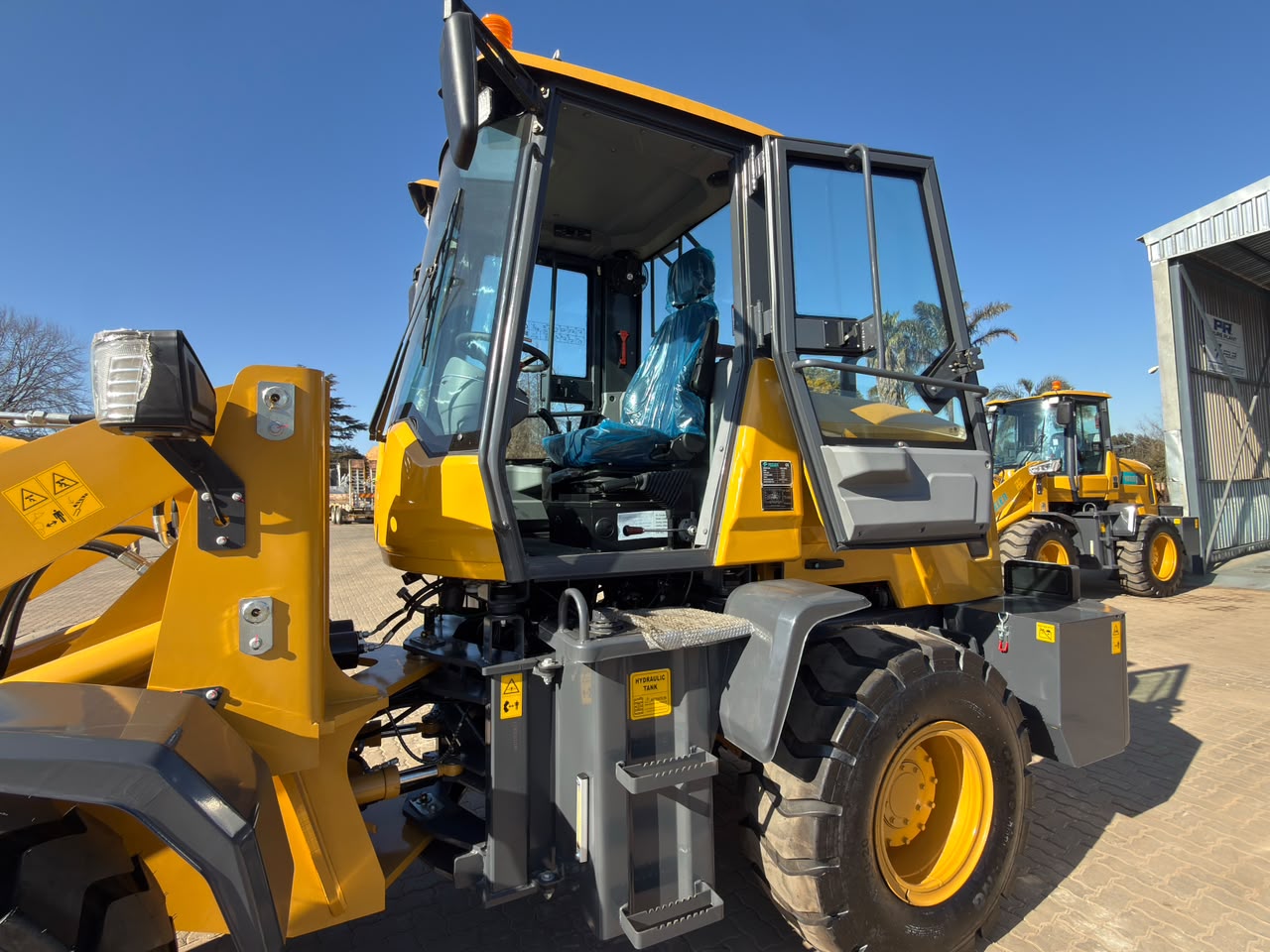 NEW FEELER VX920 WHEEL LOADER (VX920)