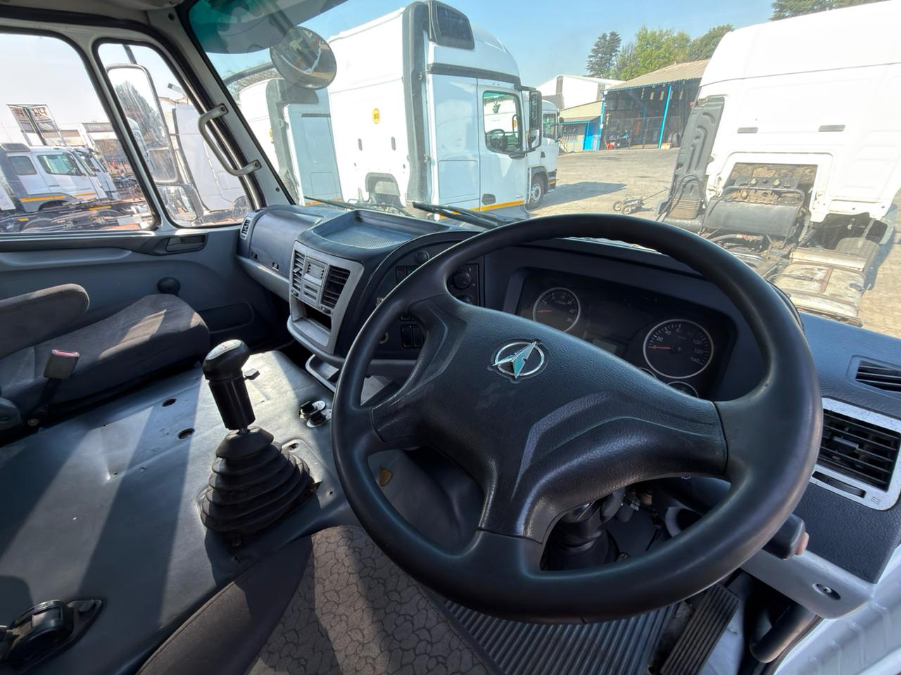 2019 POWERSTAR 4035 TWIN STEER TIPPER TRUCK (CS278)