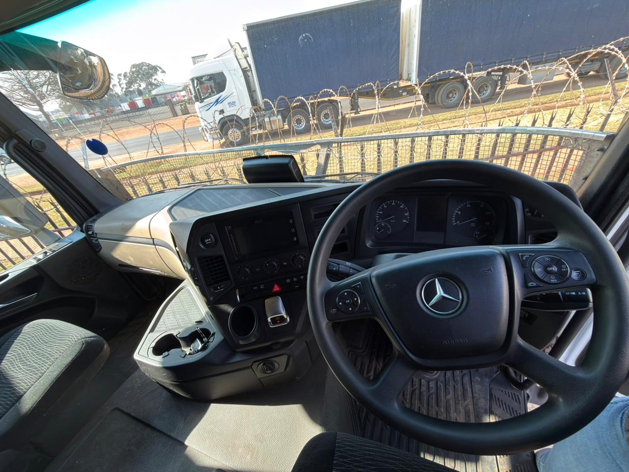 2024 MERCEDES BENZ ACTROS 2652 TRUCK TRACTOR (CS277)