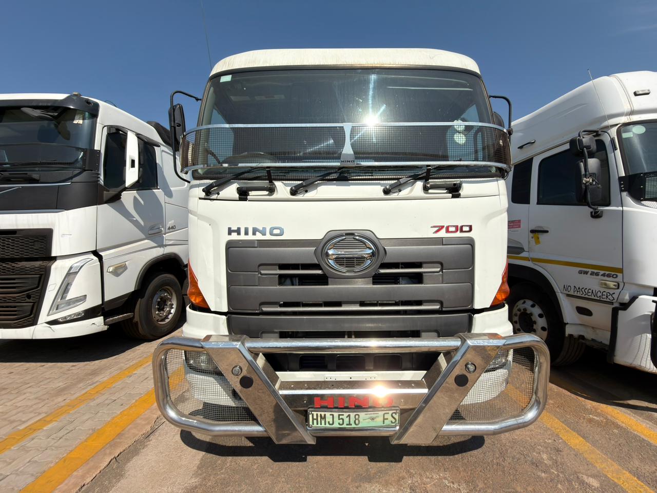 2020 HINO 2845 TRUCK TRACTOR (CS2210)