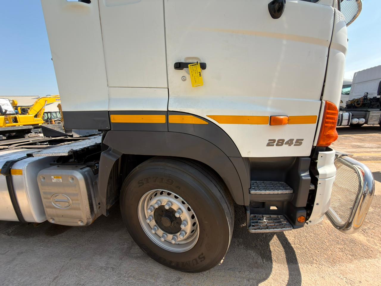 2020 HINO 2845 TRUCK TRACTOR (CS2210)