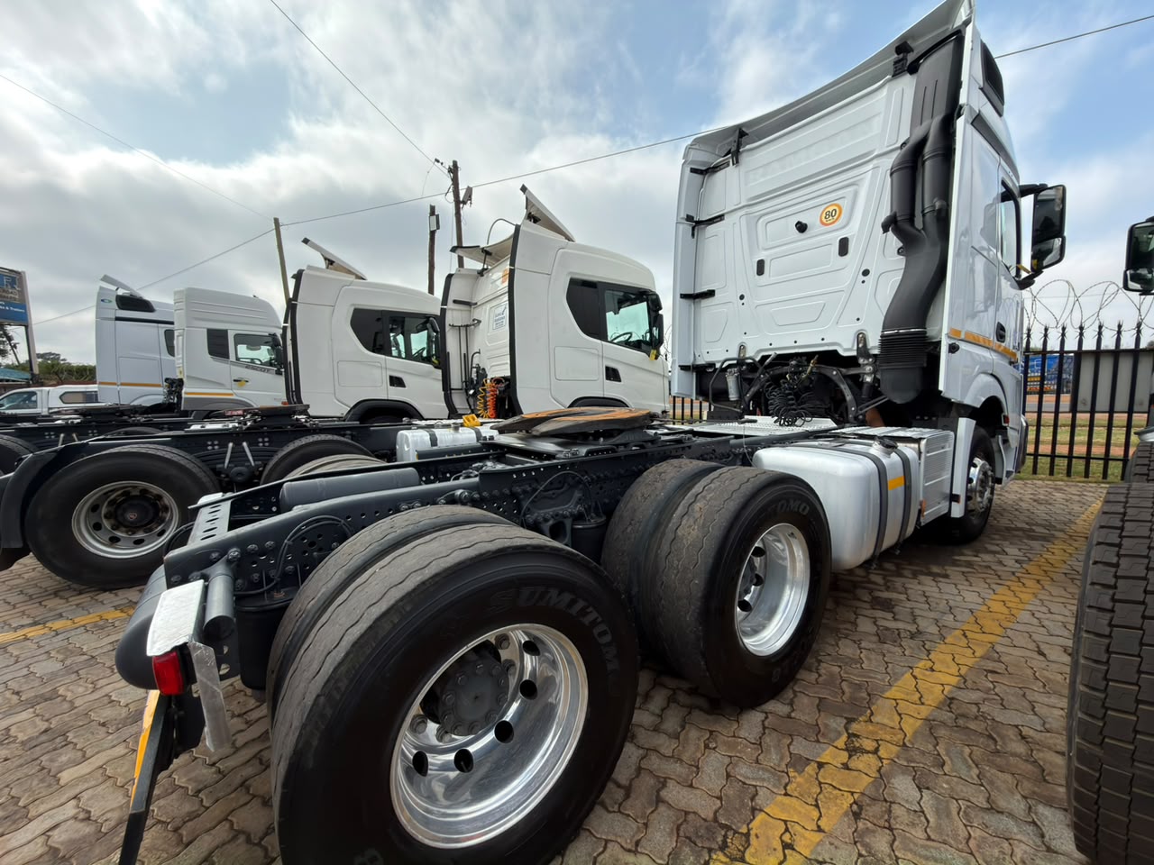 2023 MERCEDES BENZ ACTROS 2645 TRUCK TRACTOR (SN5895)