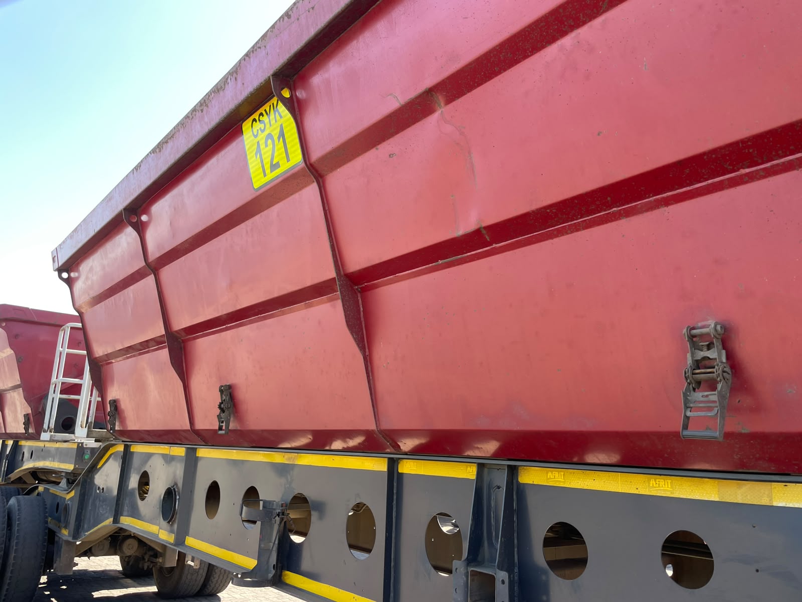 2017 AFRIT LINK SIDE TIPPER TRAILER (CS279)