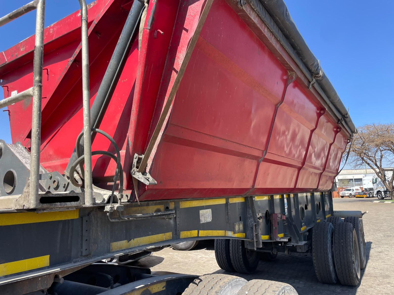 2013 AFRIT LINK SIDE TIPPER TRAILER (CS280)