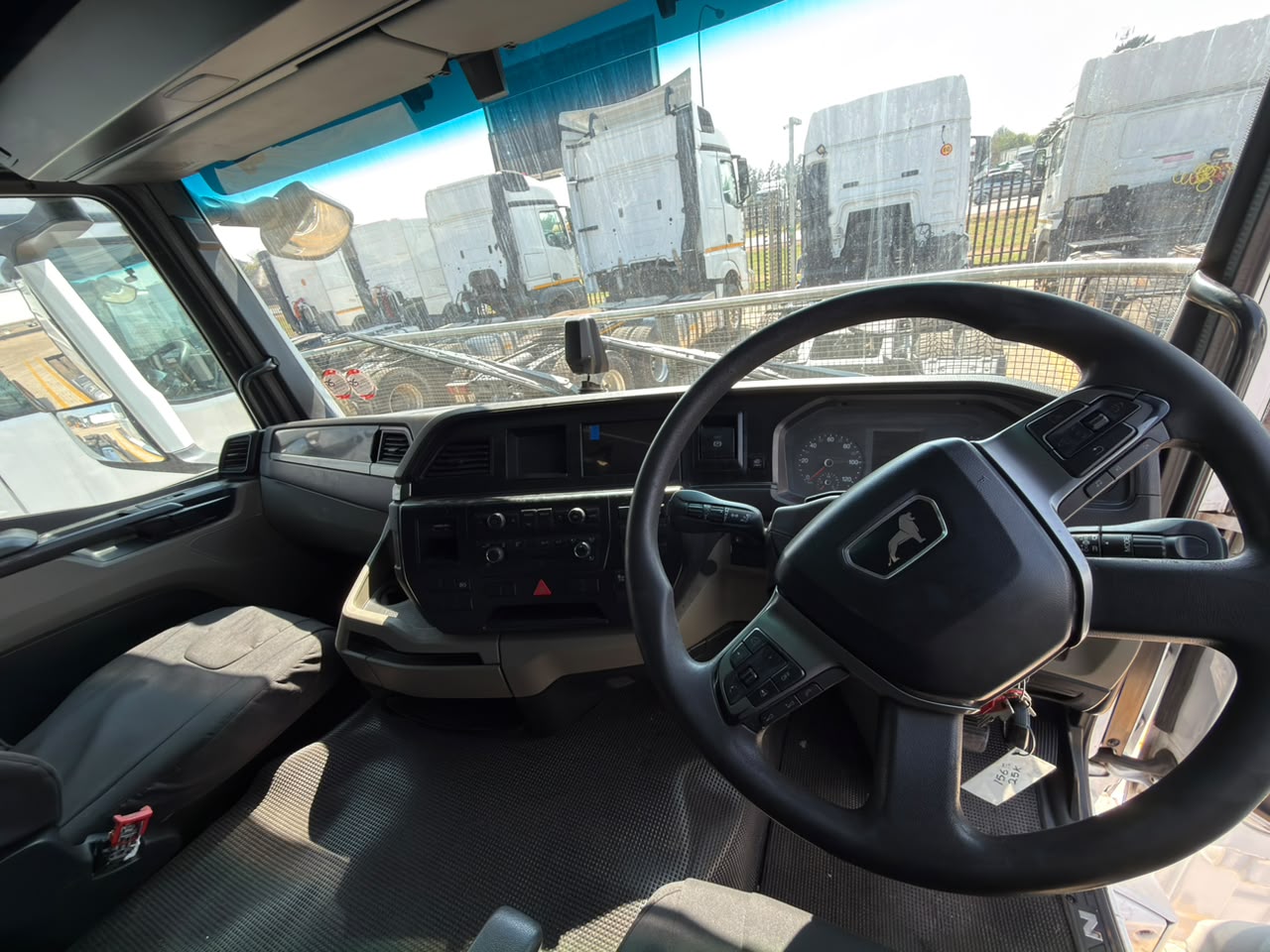 2022 MAN 27-480 TRUCK TRACTOR (IS1018)