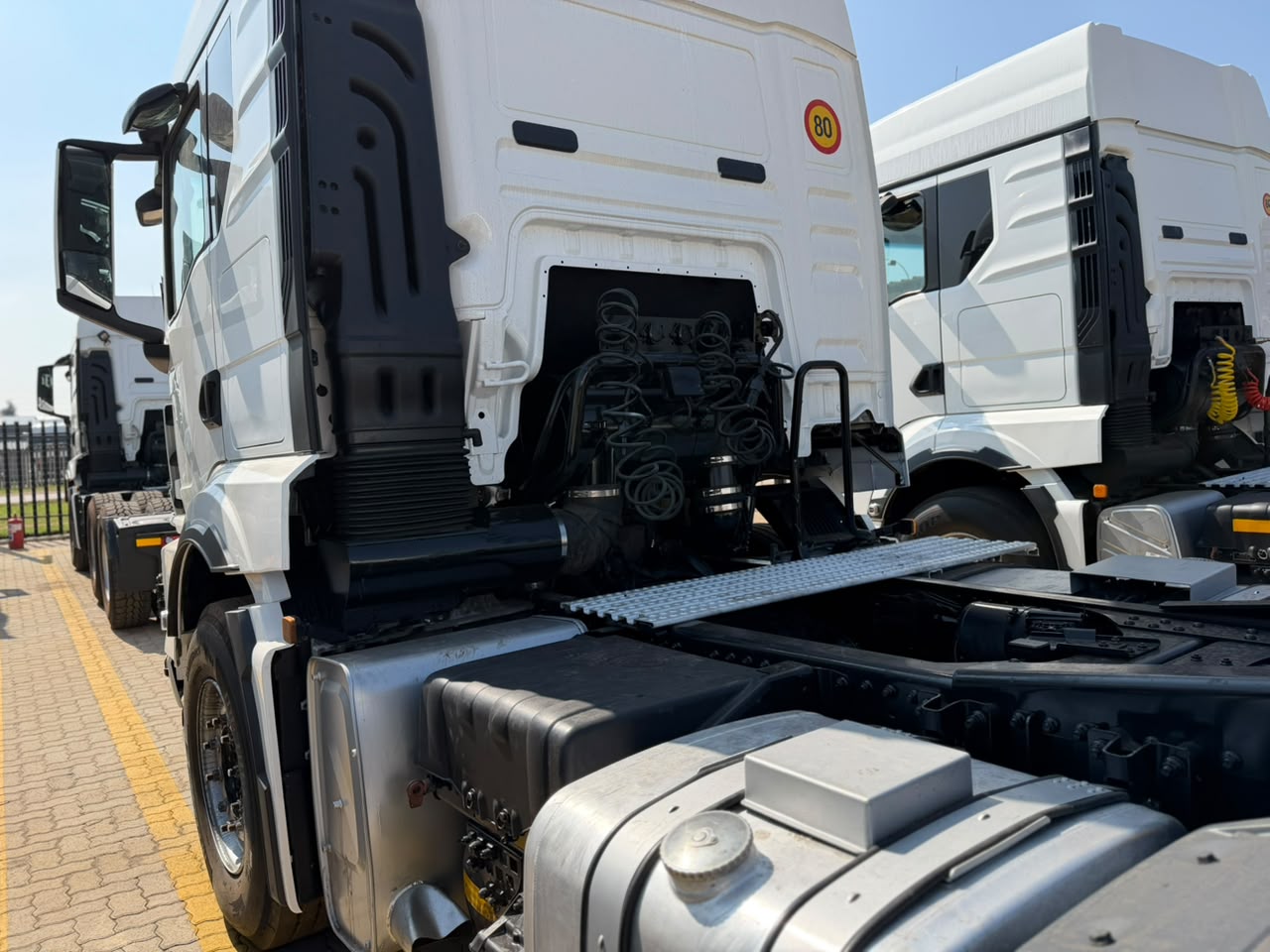 2022 MAN 27-480 TRUCK TRACTOR (IS1018)