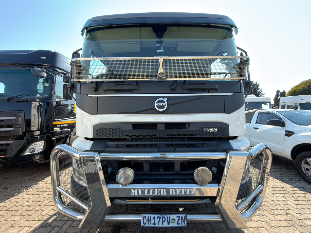 2023 VOLVO FMX440 TRUCK TRACTOR (SN5900)